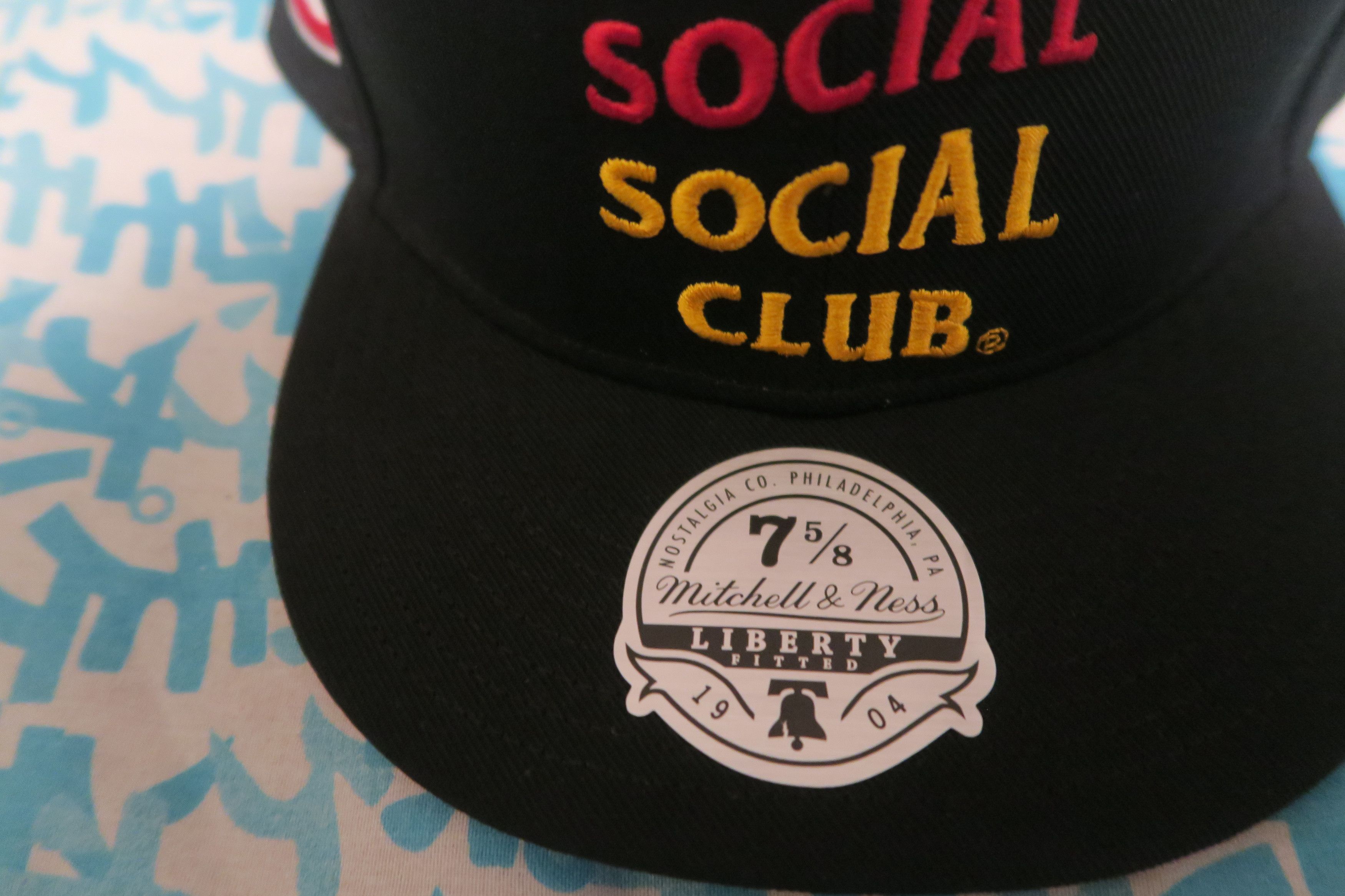 Anti Social Social Club × Mitchell & Ness × NBA ASSC Mitchell & Ness NBA Atlanta Hawks Snapback Size 7 5/8 Size ONE SIZE - 3 Thumbnail