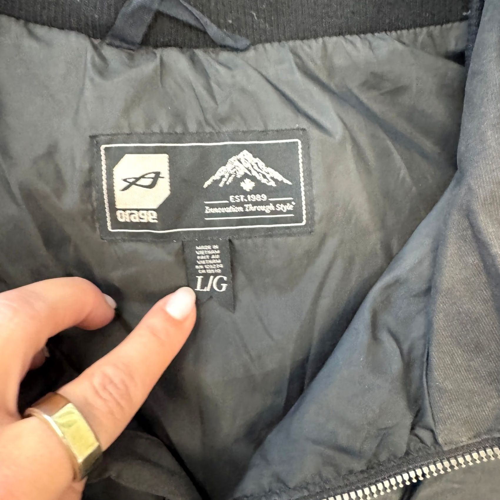 Vintage VINTAGE Y2k Black Quilted Insulated Puffer Winter Nature Vest Black Men's Large Size US L / EU 52-54 / 3 - 3 Thumbnail