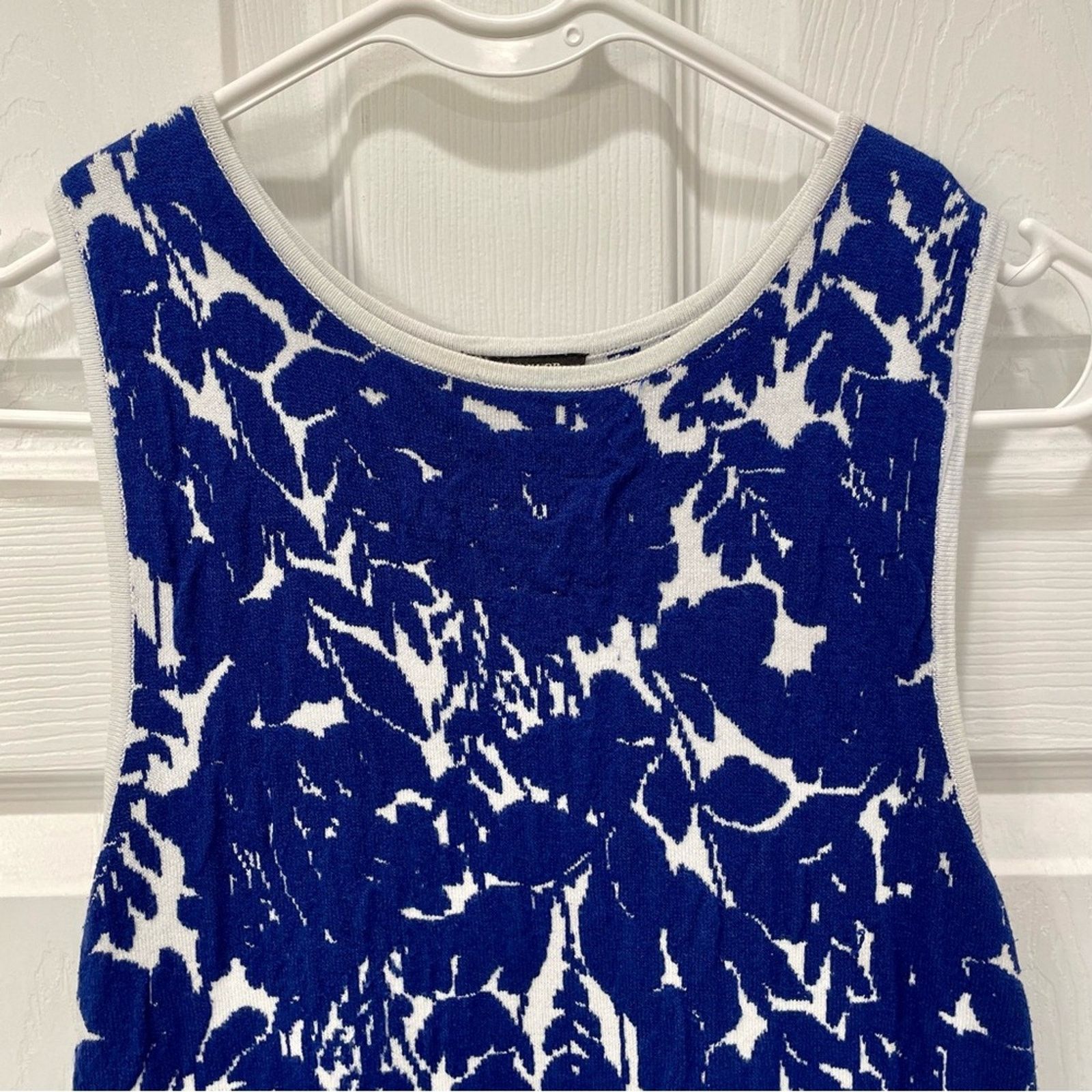 Ann Taylor Ann Taylor Petite Floral Knit Dress MP Size M / US 6-8 / IT 42-44 - 3 Thumbnail
