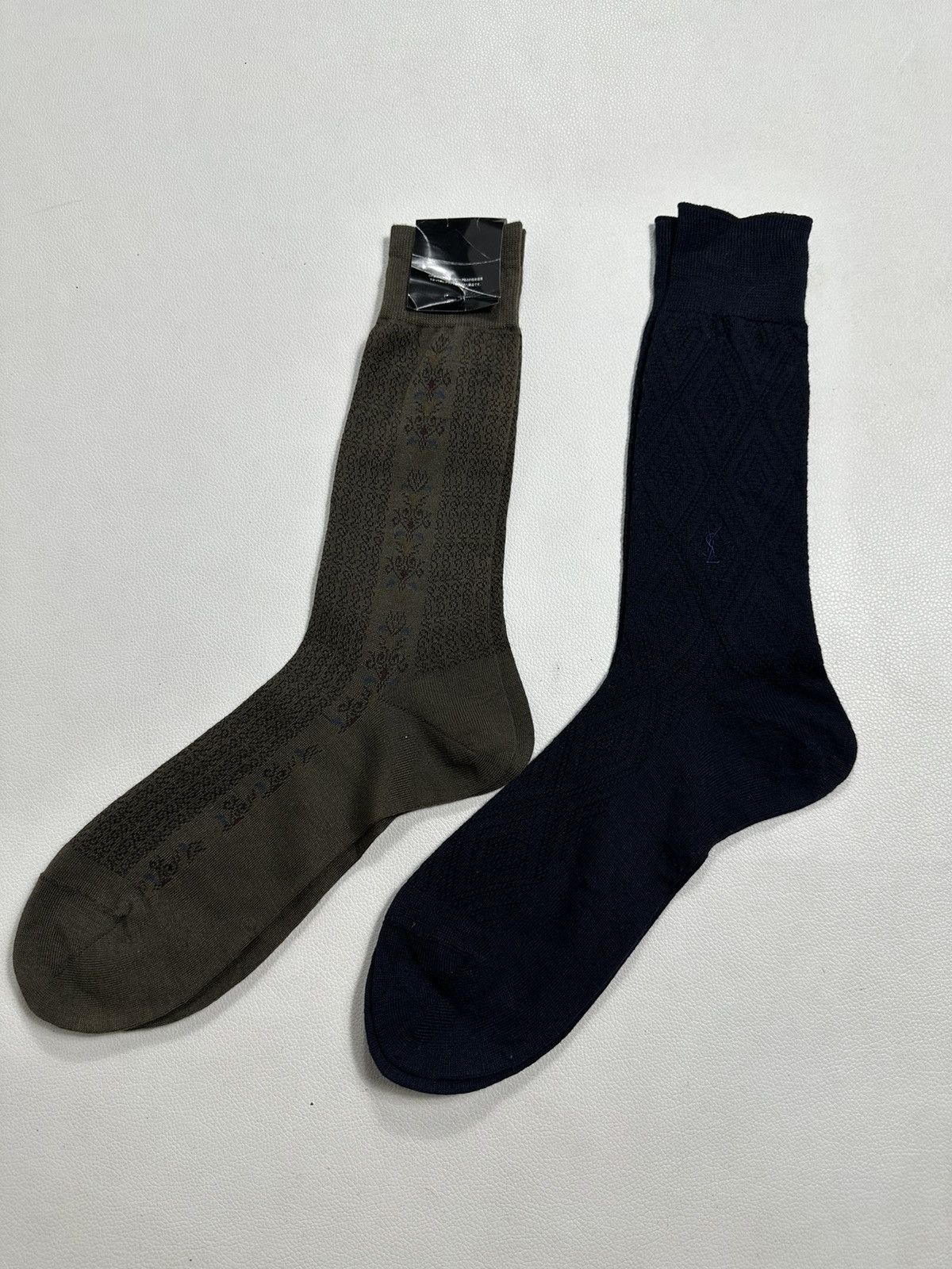 Celine × Designer Bundle 2 Pair Socks Celine And Yves Saint Laurent Size ONE SIZE - 7 Thumbnail