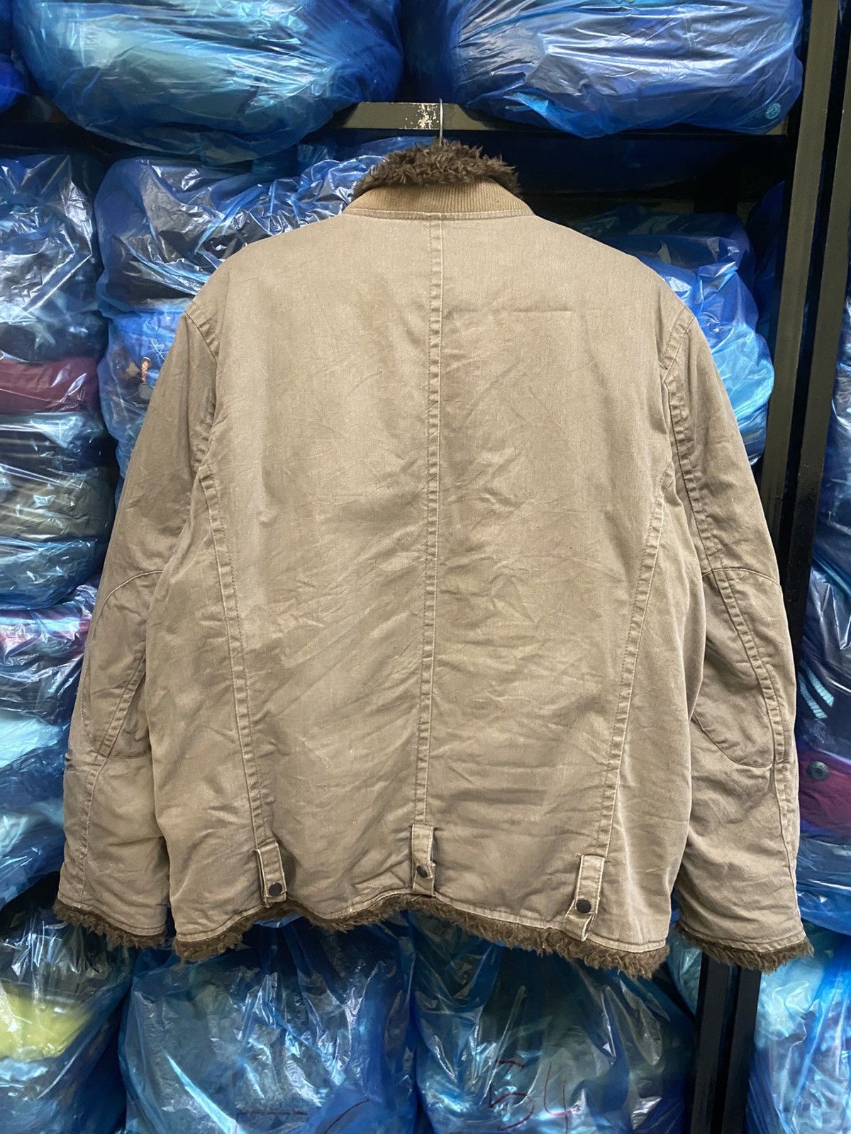 Chevignon Vintage Chevignon Faux-Suede Fleece Lined Jacket Made China Size US M / EU 48-50 / 2 - 13 Thumbnail