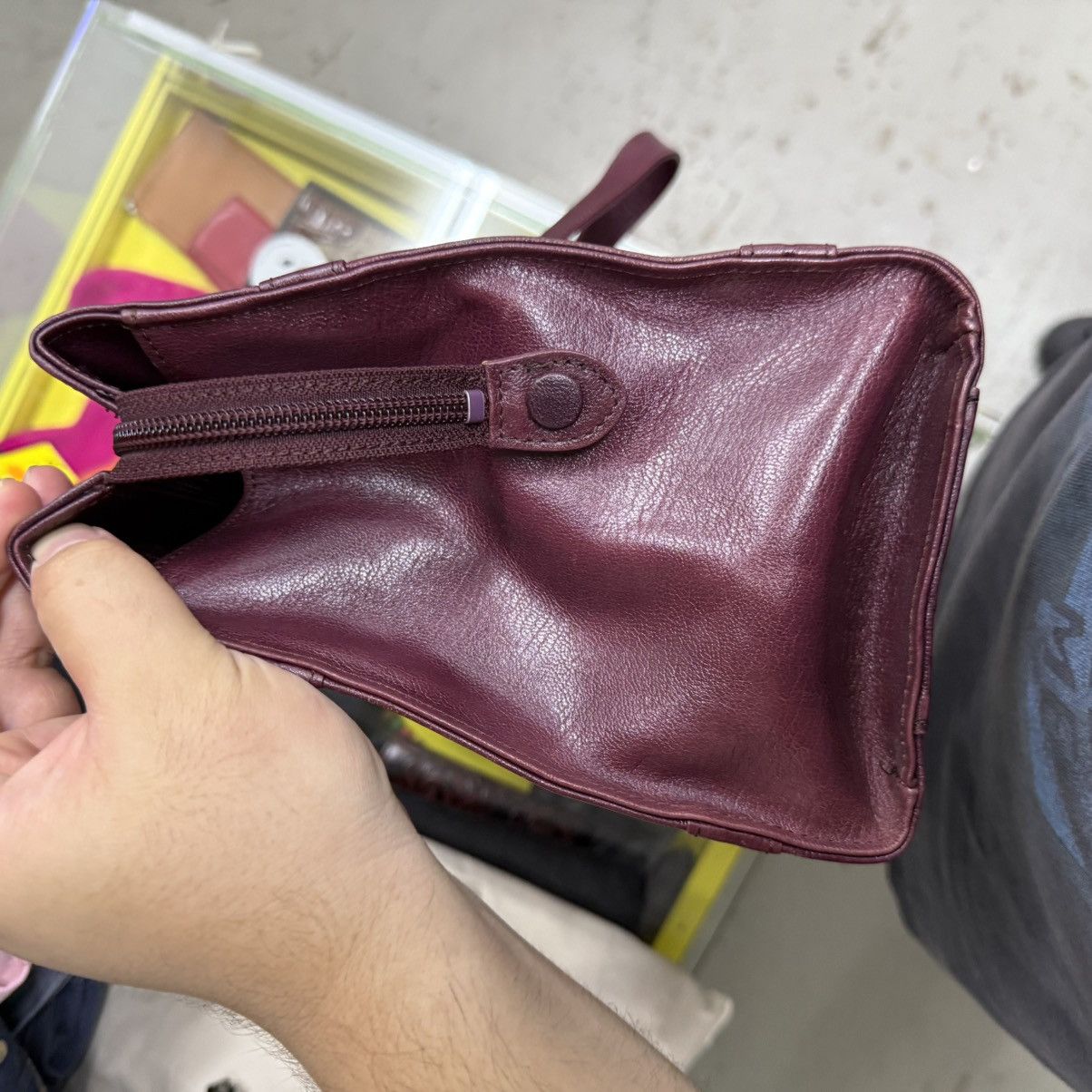 Givenchy Authentic Vintage Givenchy Leather Mahogany Red Handbag Size ONE SIZE - 12 Thumbnail