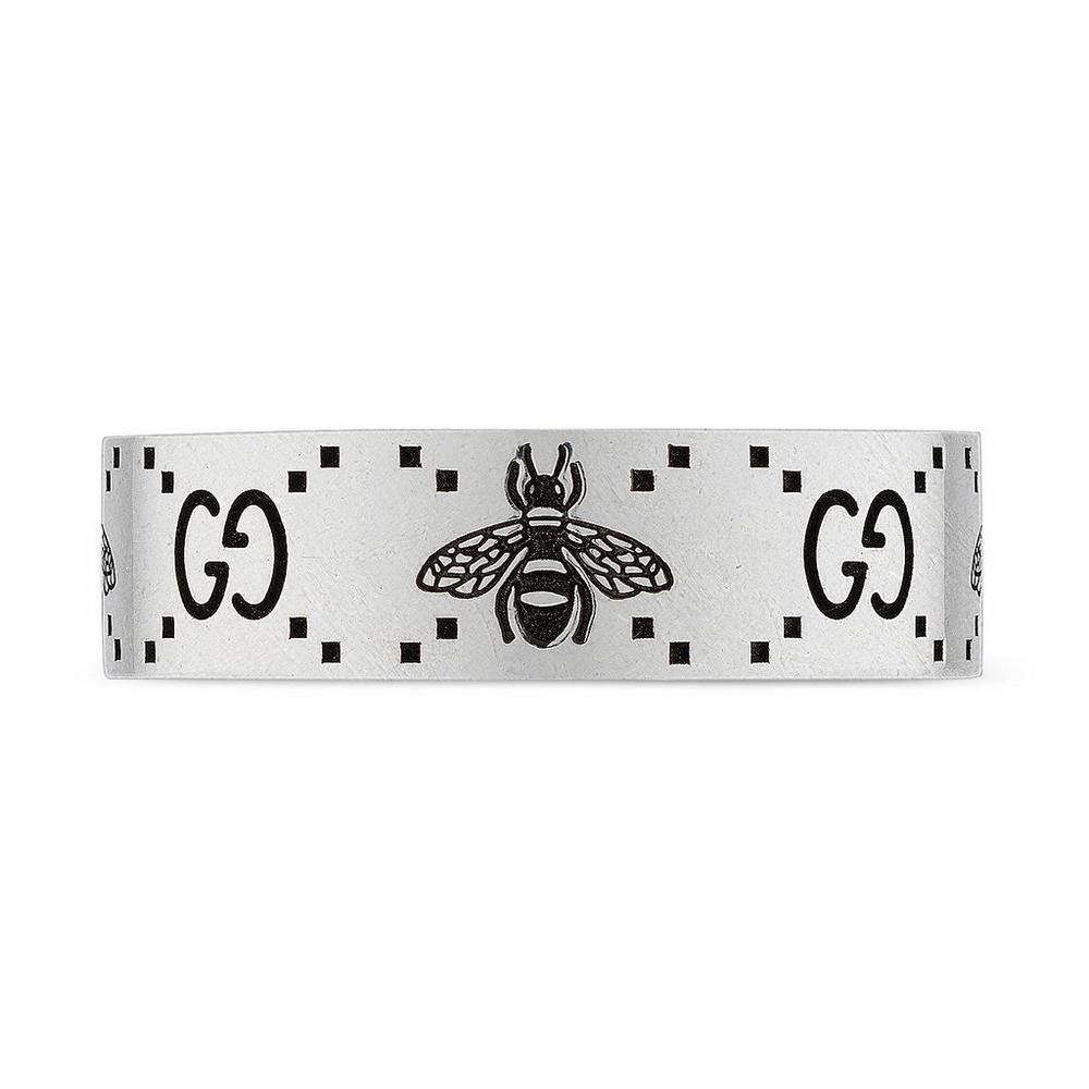 oc11z0126 Size: 27 / Signature Bee Engraved Ring In Silver