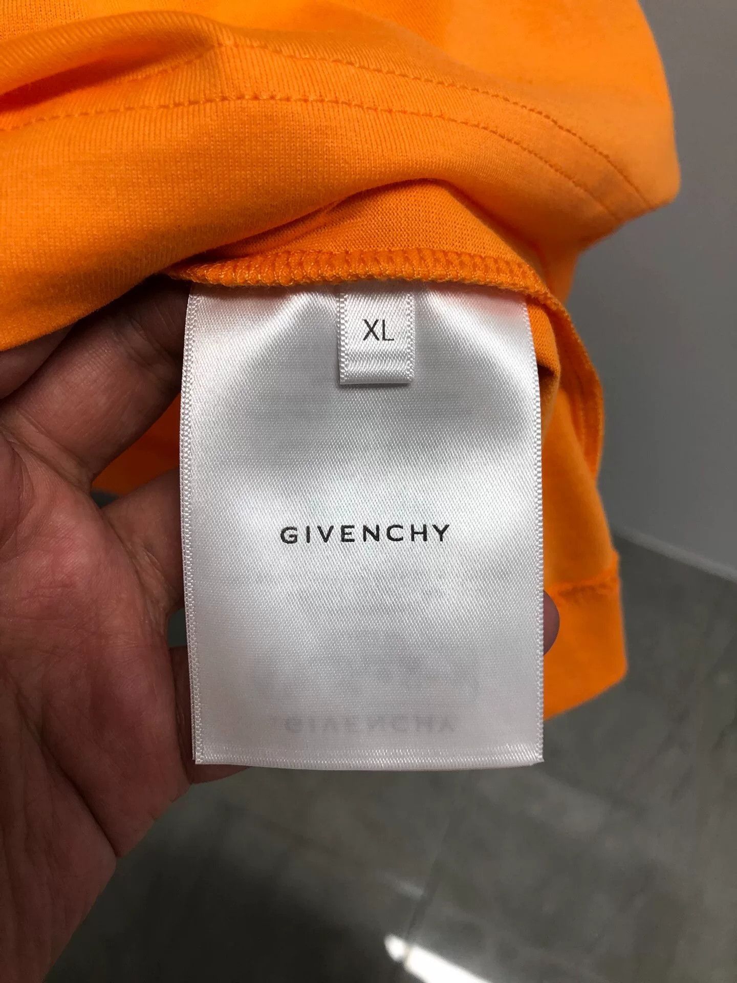 Givenchy Givenchy Logo Short Sleeve T-Shirt Orange. Size US XL / EU 56 / 4 - 5 Thumbnail