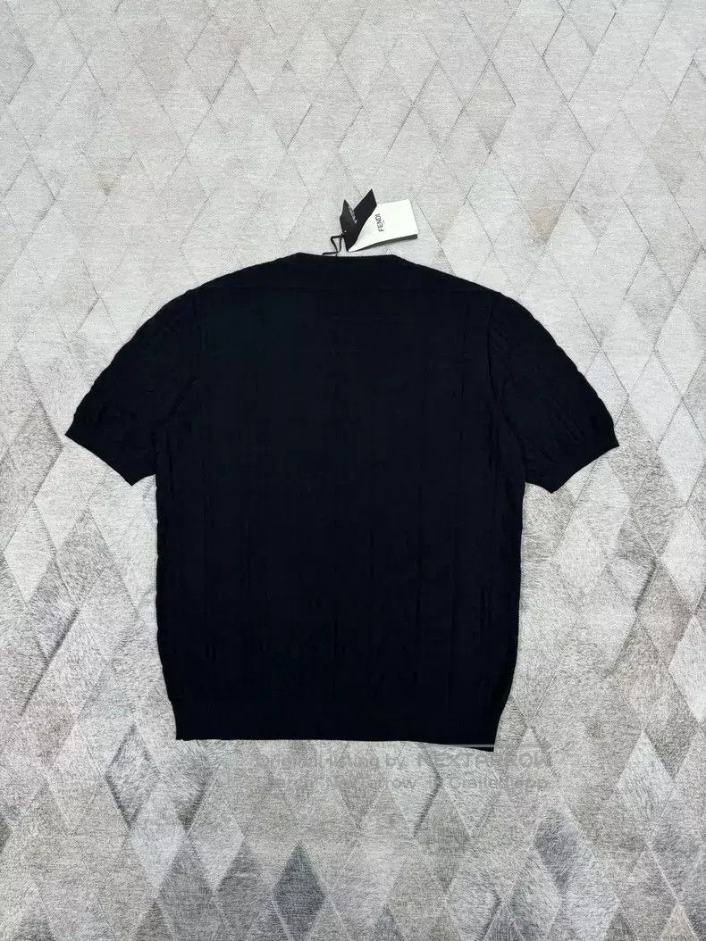 Fendi Fendi All-Logo Embossed Knit Short Sleeve Size US M / EU 48-50 / 2 - 5 Thumbnail