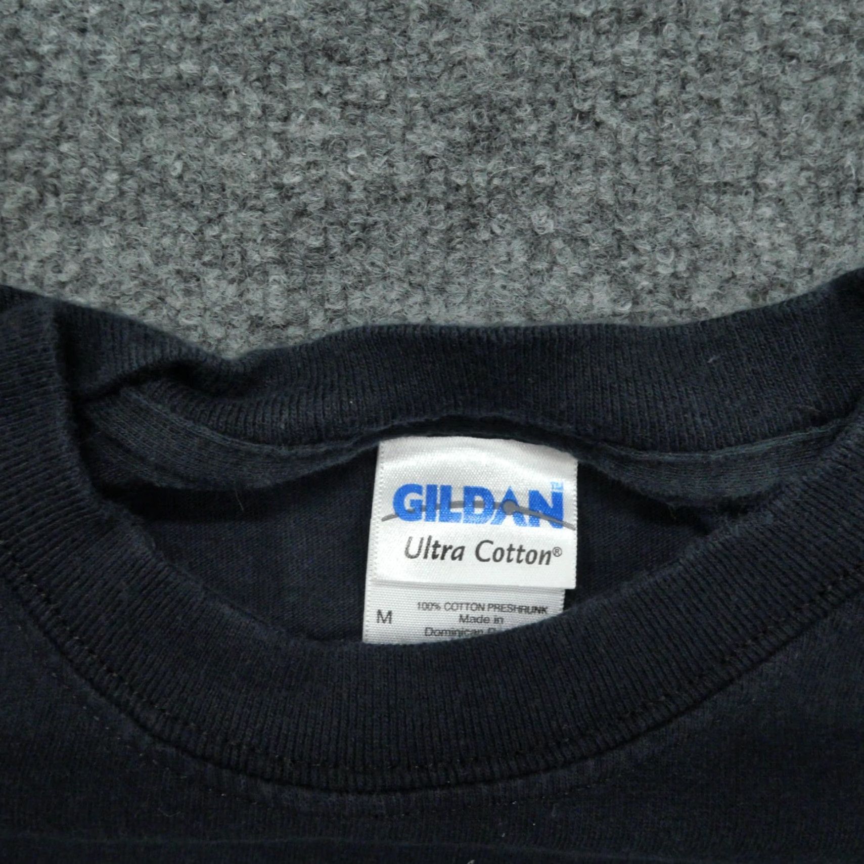 Gildan Julianne Hough T Shirt Aduit Medium Black Tour Concert Actor Mens Size US M / EU 48-50 / 2 - 6 Thumbnail