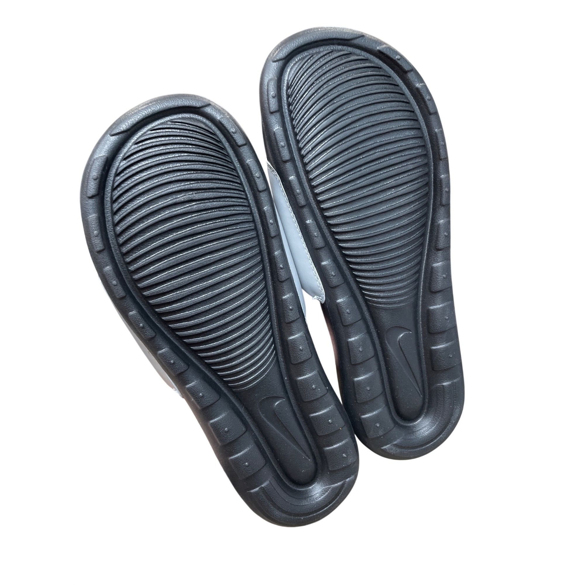 Nike Nike womans black silver sliders casual sandals sz 10 SKU 98 Size US 10 / IT 40 - 4 Thumbnail