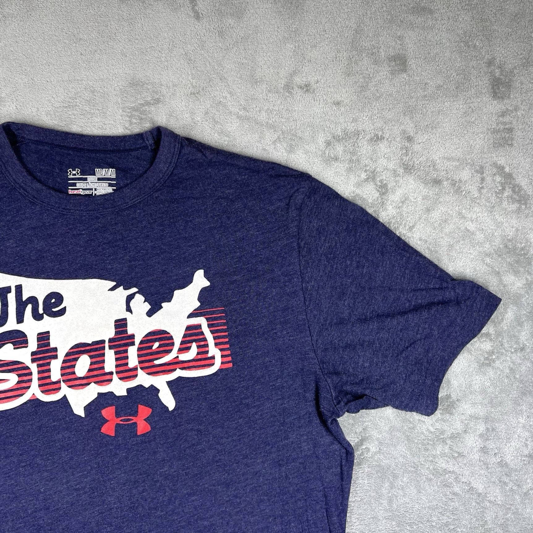 Under Armour Under Armour The States Graphic T-Shirt Men’s Medium Navy Blue Loose HeatGear T-Shirt Short Sleeve Crew Neck Buttonless? Size US M / EU 48-50 / 2 - 4 Thumbnail