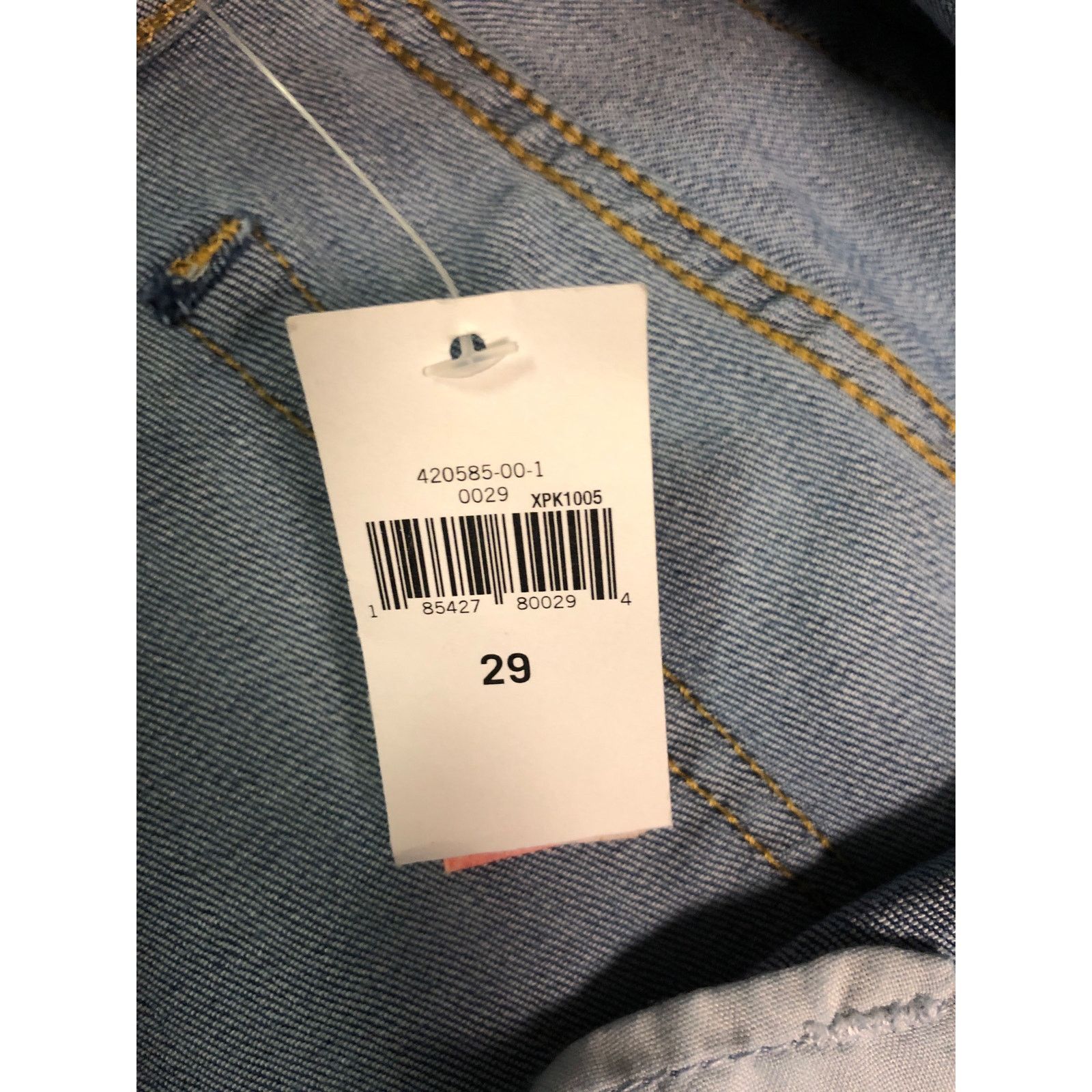 Banana Republic womans banana republic shorts Size 29" - 6 Thumbnail