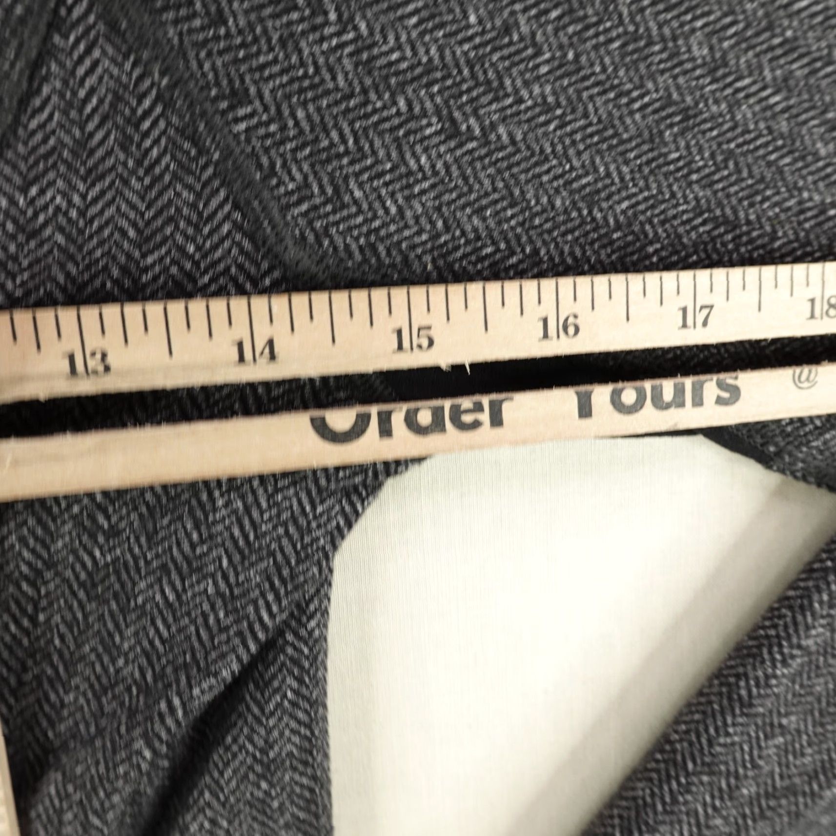 Lululemon Lululemon Jacket Womens 4 Think Fast Pullover Herringbone 1/4 Zip Gray, Activewear, Casual, Travel, Athleisure, Outdoor, Sports Size S / US 4 / IT 40 - 5 Thumbnail