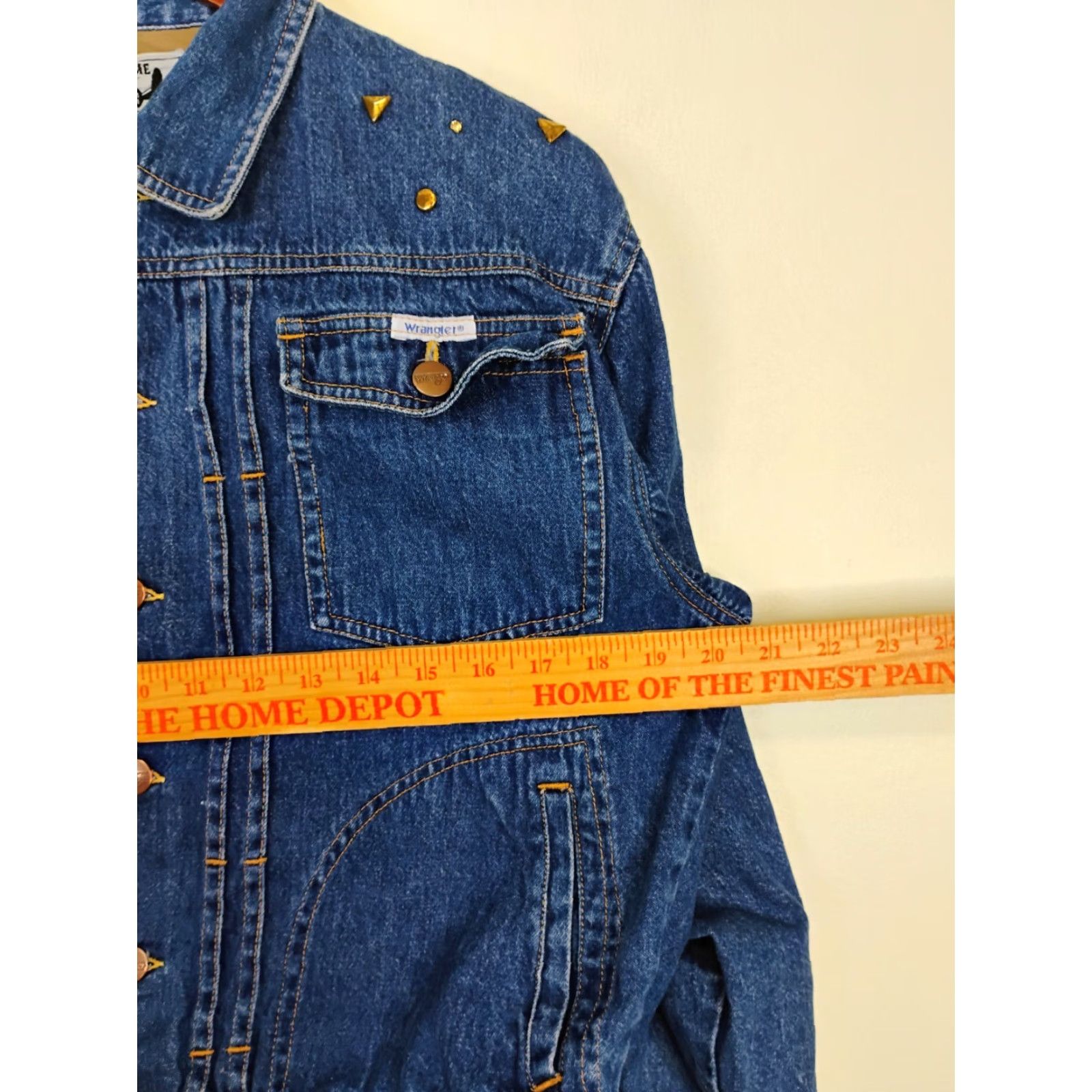 Wrangler VINTAGE Wrangler Denim Jacket With Studded Fly With Me Fits Small Blue Size S / US 4 / IT 40 - 6 Thumbnail
