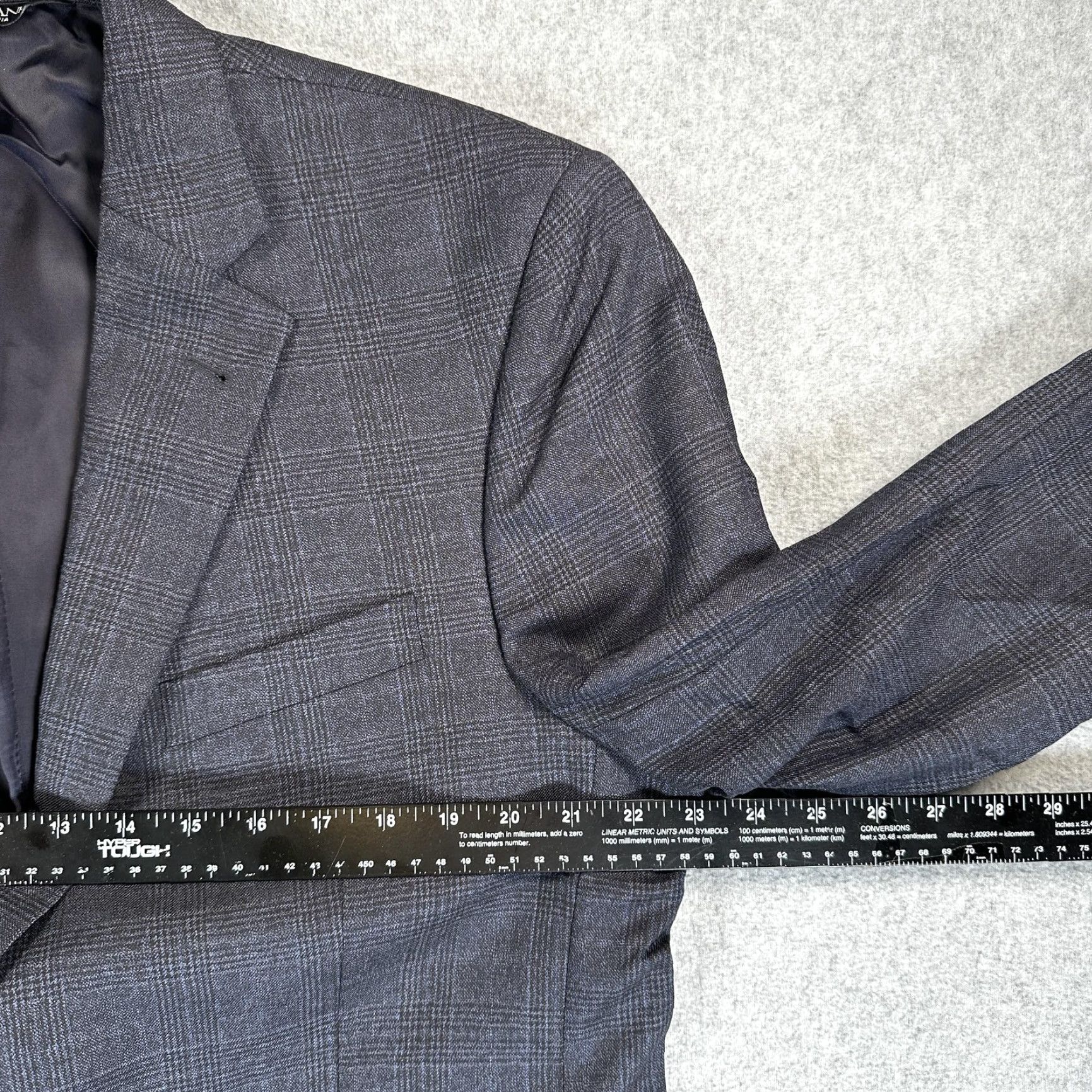 Jos. A. Bank Jos. A. Bank Sport Coat Mens 43 Gray Plaid Wool Tailored Fit Two Button Size US XS / EU 42 / 0 - 4 Thumbnail