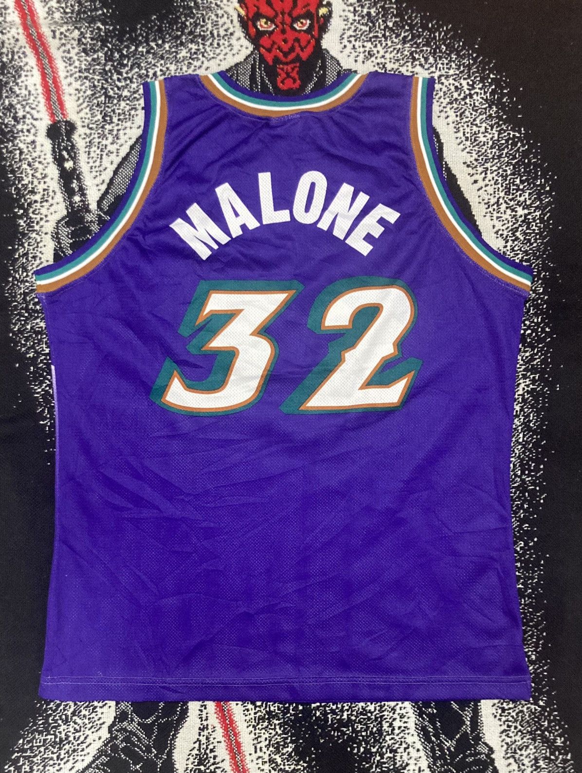 Champion × NBA × Vintage Vintage 90’s Utah Jazz Karl Melone NBA Jersey Champion Size US XL / EU 56 / 4 - 9 Thumbnail