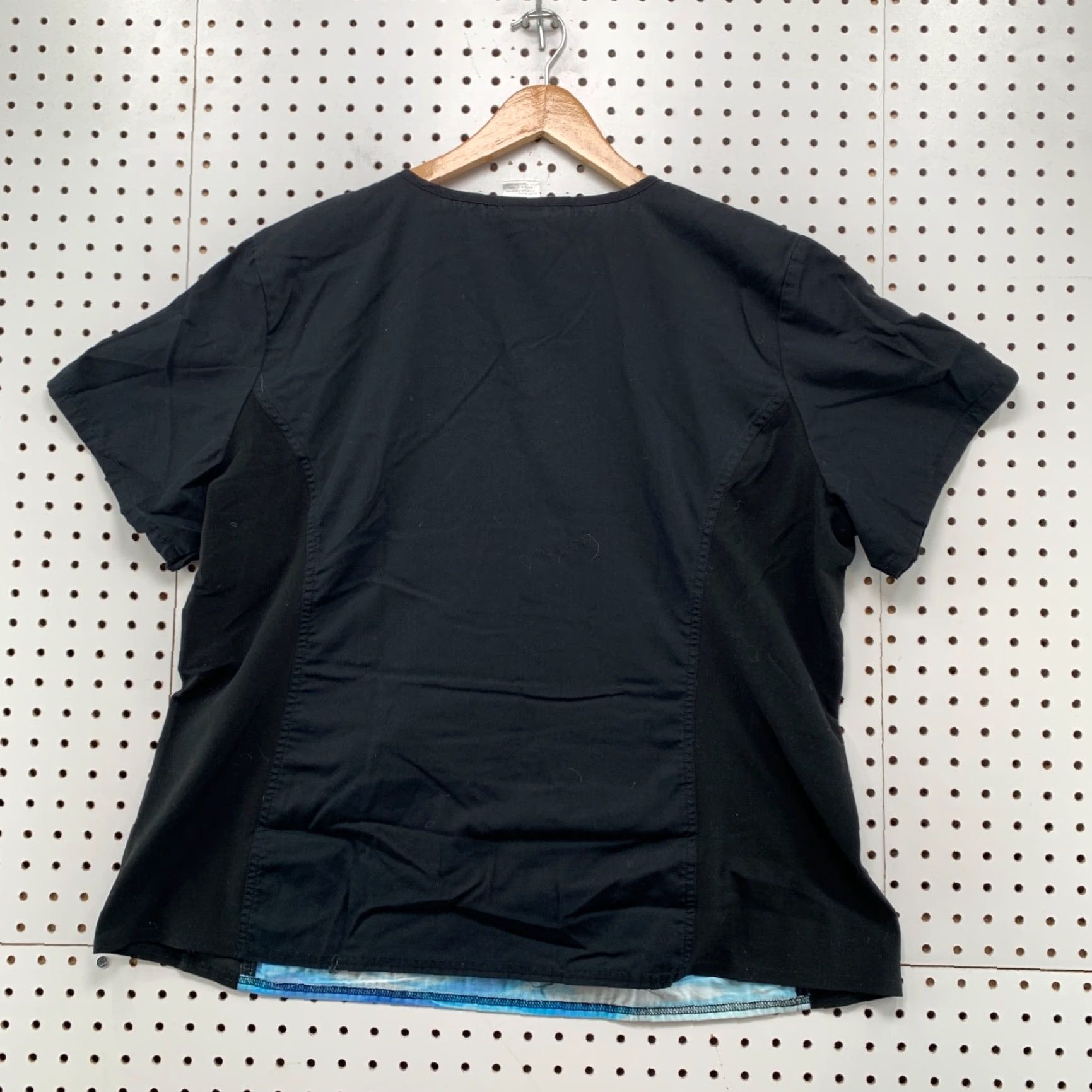 Disney Disney Medical Top Womens 2XL Blue Black Finding Nemo Shirt Womens 2XL Disney Medical Top Blue Black Finding Nemo Size XXL / US 16-18 / IT 52-54 - 2 Thumbnail