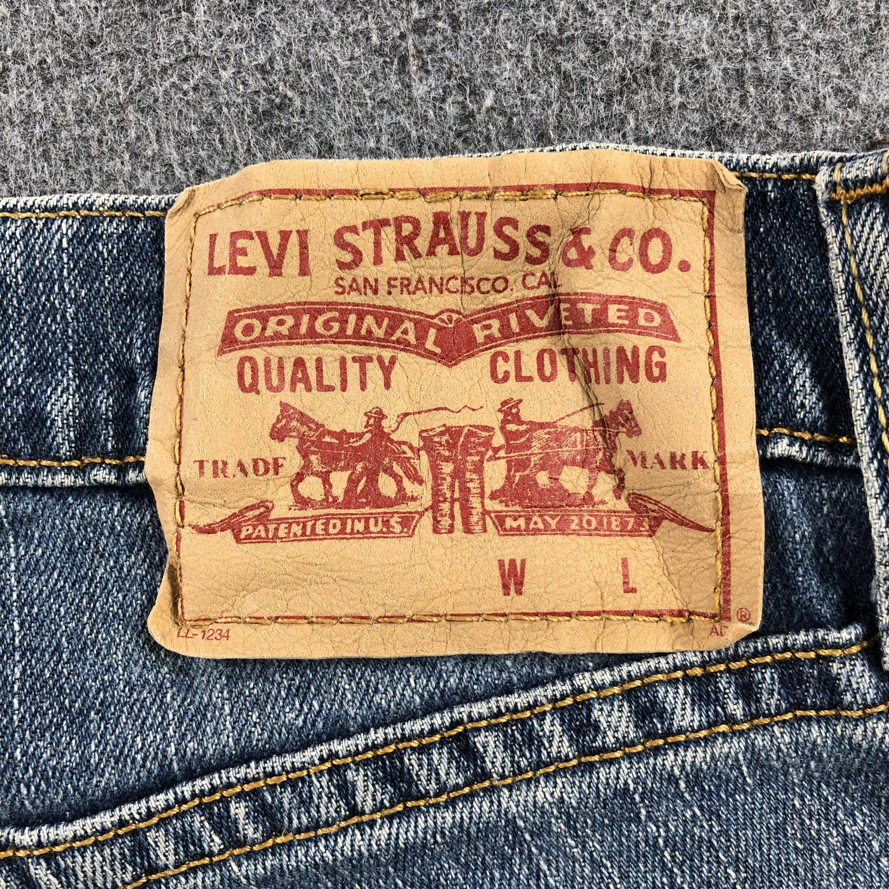 90s Vintage Blue Wash Levis 514 Jeans-J2159