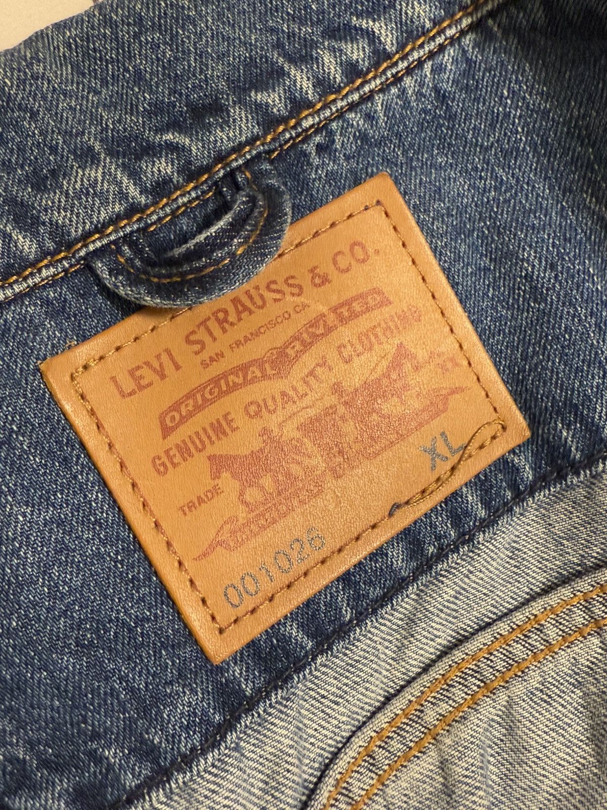 Levi's × Vintage Vintage Levi’s Denim Jacket Size US XL / EU 56 / 4 - 3 Thumbnail