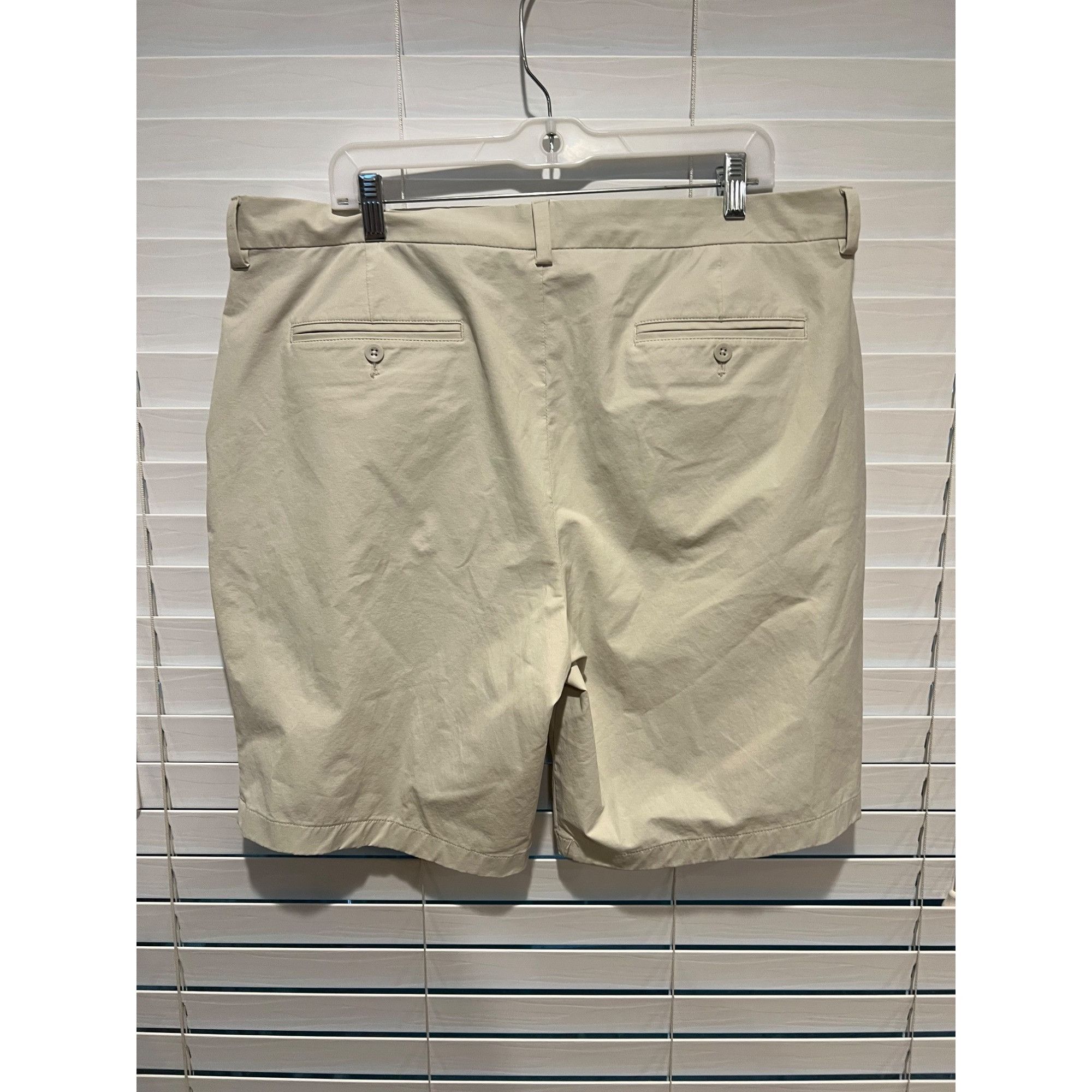 Vineyard Vines Vineyard Vines Mens OTG Performance Shorts - Size 38 Size US 38 / EU 54 - 2 Thumbnail