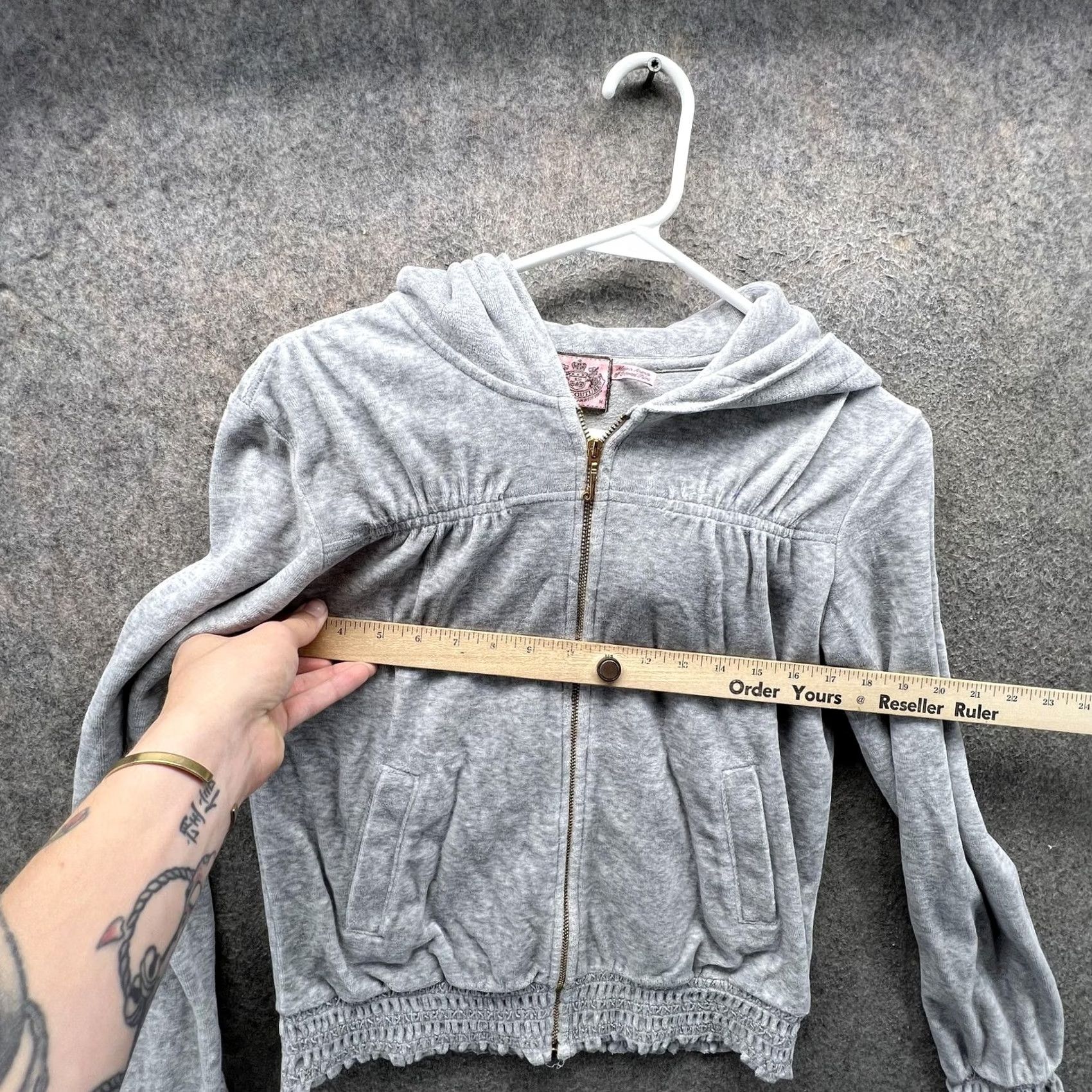 Juicy Couture Juicy Couture Hoodie Womens Medium Gray Ruffle Trim Full Zip Sweatshirt Size M / US 6-8 / IT 42-44 - 5 Thumbnail