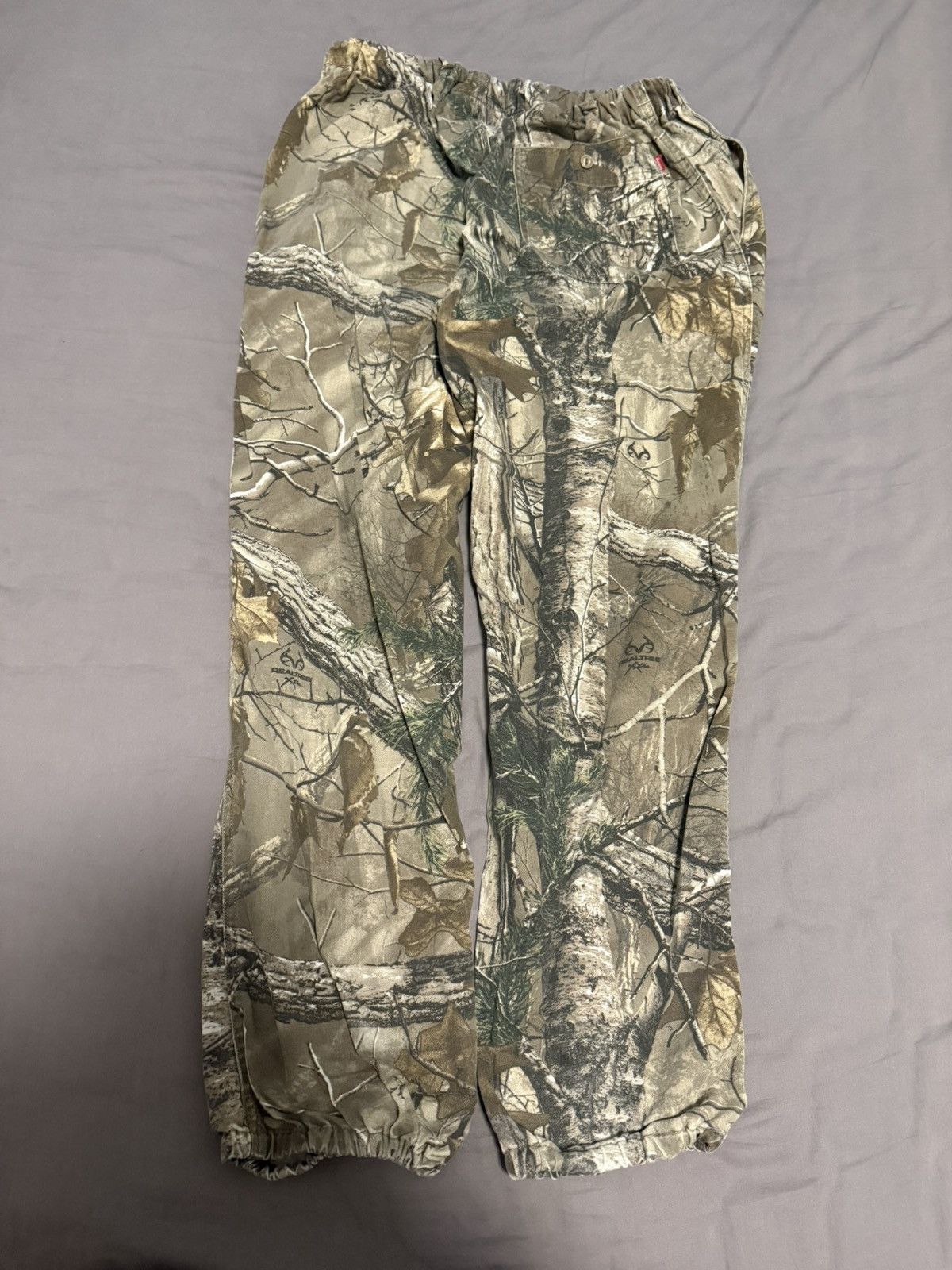 Supreme FW17 2017 Supreme Realtree Camo Flannel pant trousers pants Size US 30 / EU 46 - 2 Thumbnail