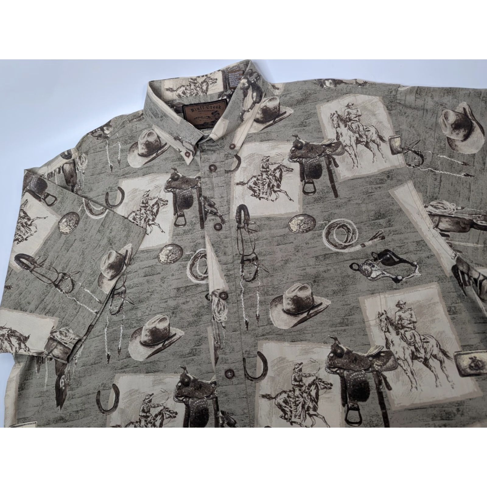 Vintage Bluff Creek Shirt Men's 2XL Button-Down Collared Cotton Twill Outdoor Cowboy Saddle AOP Button Up Size US XXL / EU 58 / 5 - 2 Thumbnail