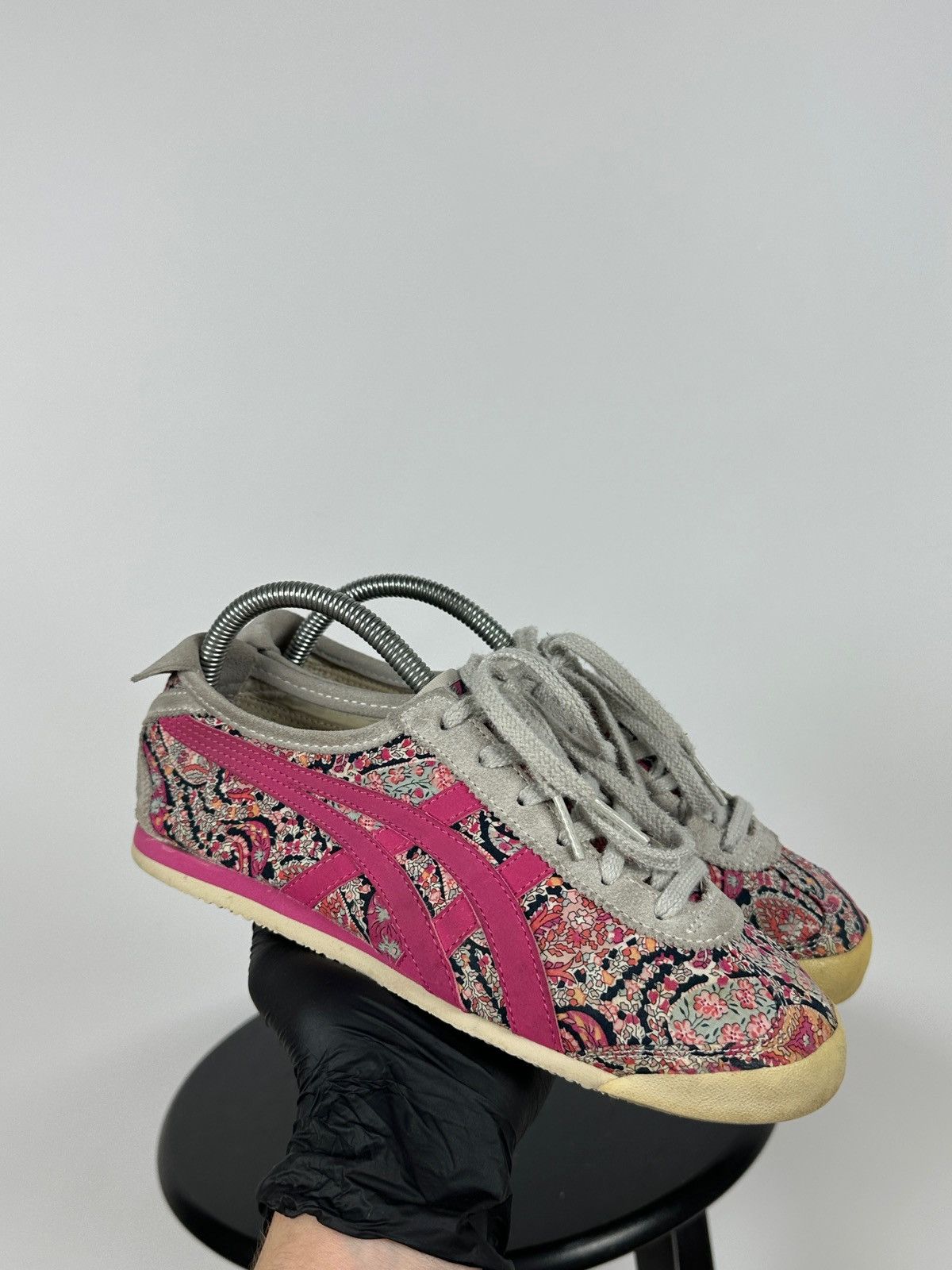 Onitsuka Tiger Vintage Onitsuka Tiger Mexico 66 Kill Bill Liberty Sneakers Size US 7.5 / IT 37.5 - 1 Thumbnail