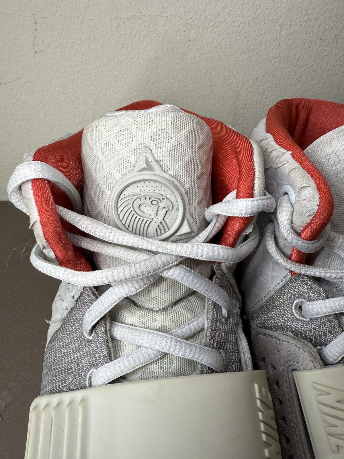 Kanye West × Nike Nike Air Yeezy 2 “Pure Platinum” Size US 11 / EU 44 - 5 Thumbnail