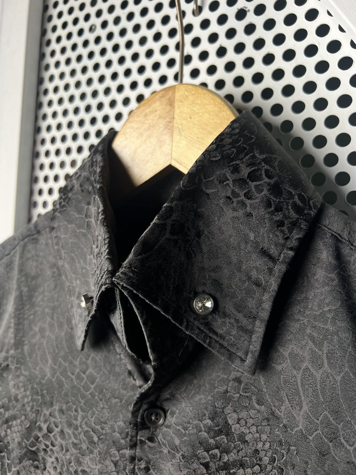 Tornado Mart Tornado Mart 3D Python Snake Pattern Swarovski Button Shirt Size US S / EU 44-46 / 1 - 4 Thumbnail