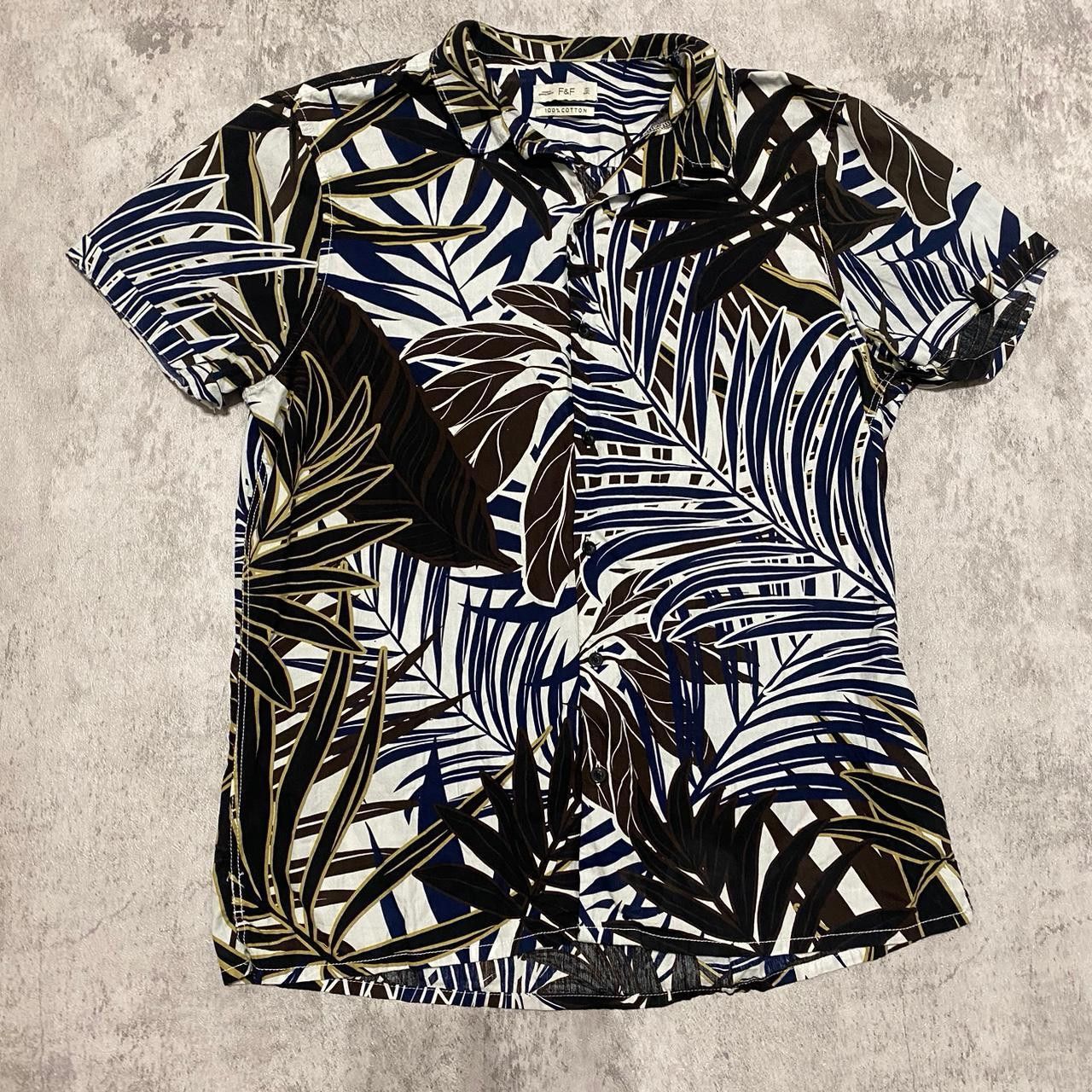 Other Blue and white tropical button-up shirt Hawaii Size US L / EU 52-54 / 3 - 1 Thumbnail