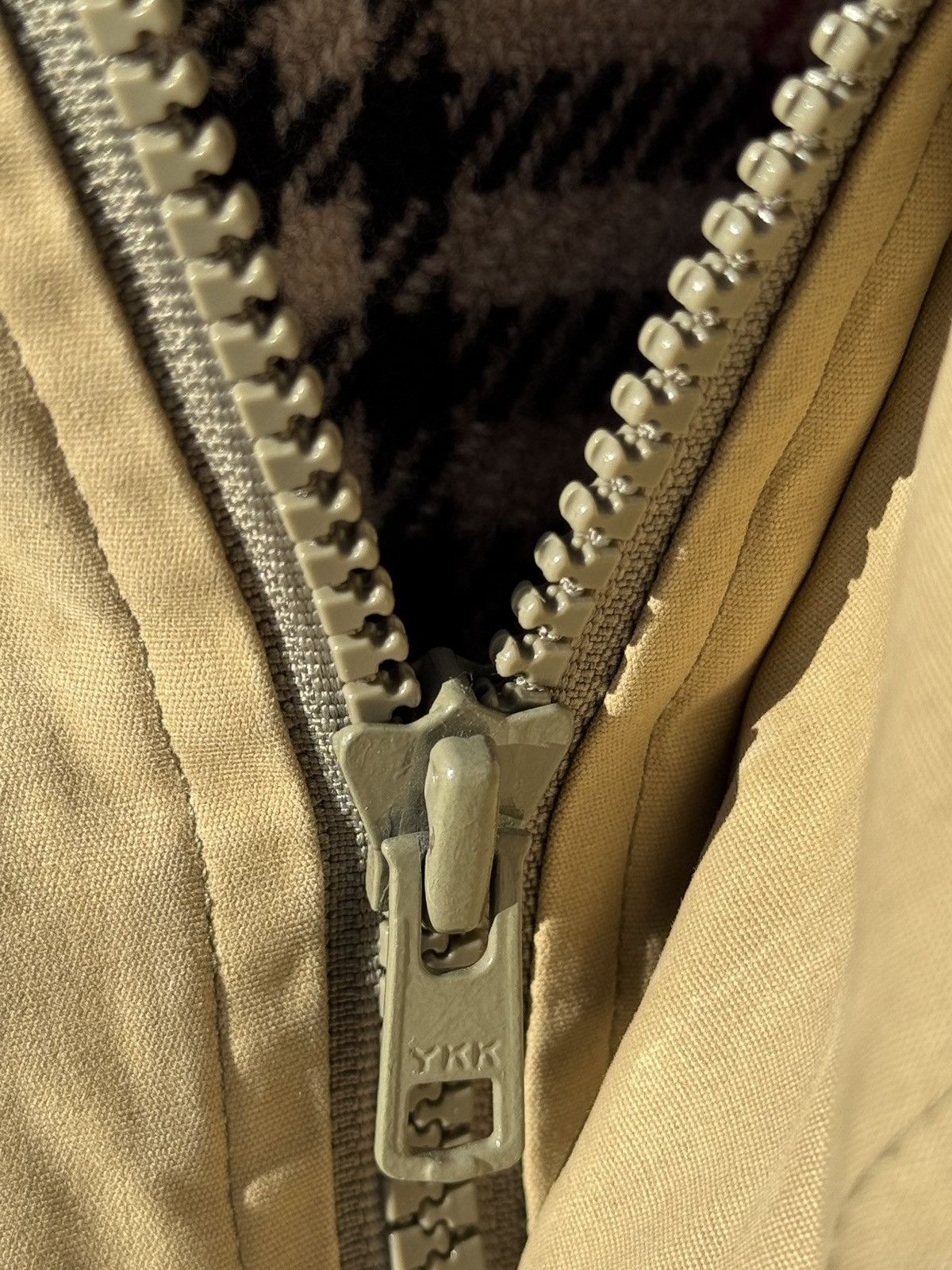 Burberry Vintage 90s Burberry London Beige Quilted Jacket Waxed Size US XL / EU 56 / 4 - 9 Thumbnail