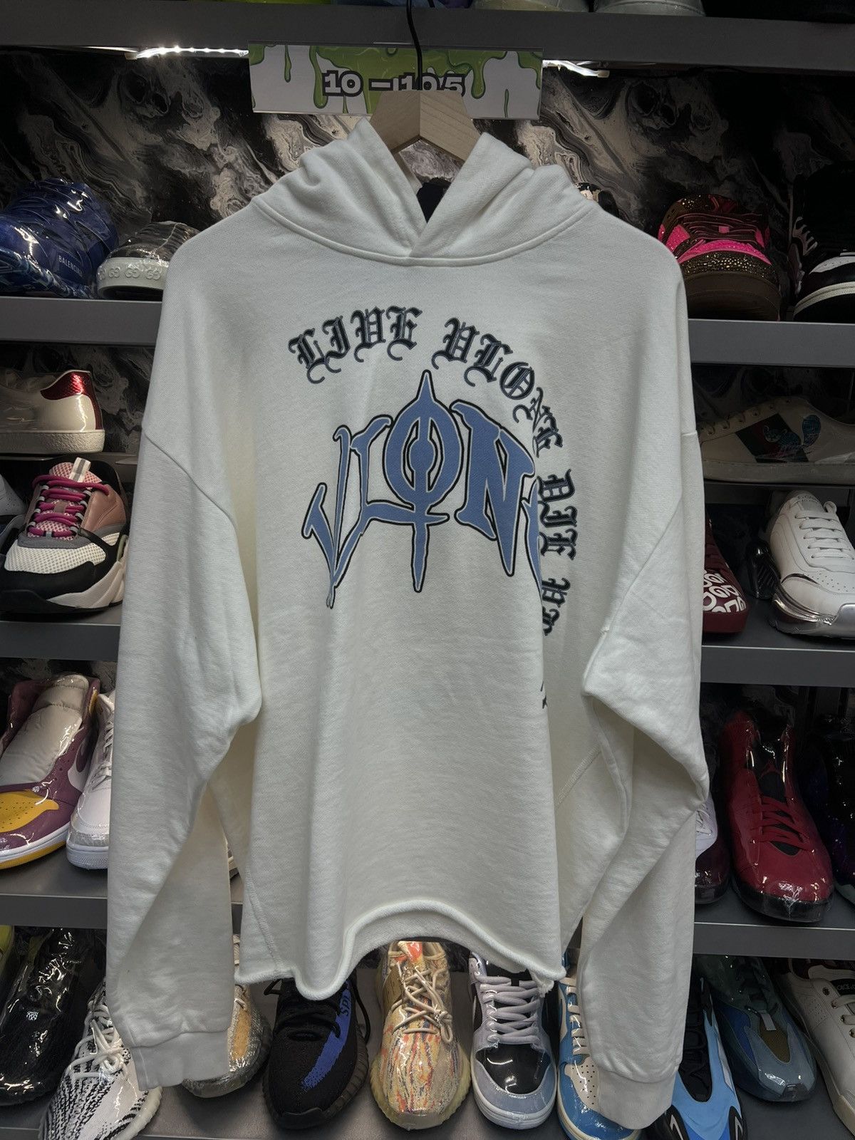 Vlone Vlone O White Hoodie Size US XL / EU 56 / 4 - 1 Thumbnail