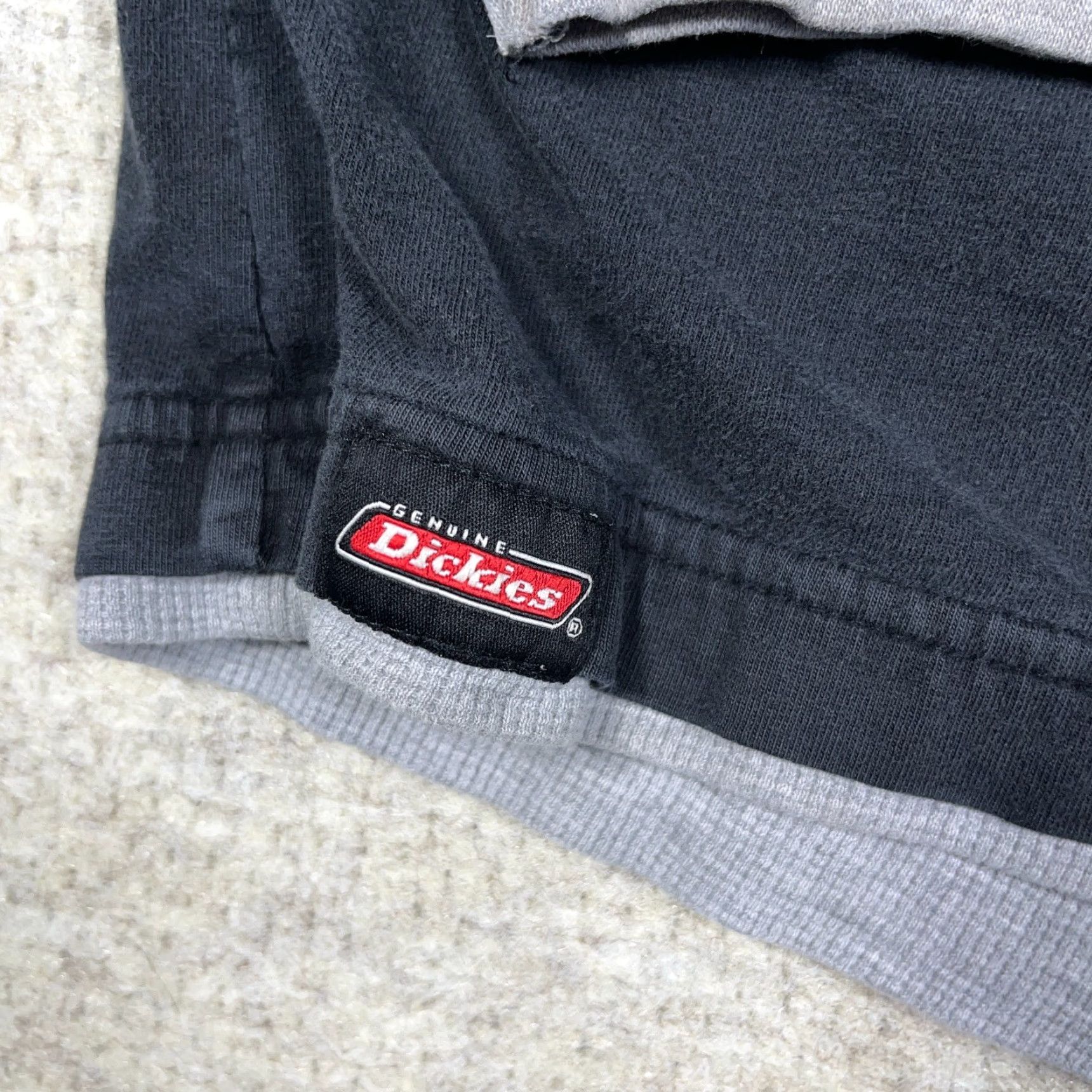 Dickies VINTAGE Dickies Shirt Men XL Black Motorcycle Chopper Thermal Distressed Graphic Print 80s Logo USA Hipster Motorcycle Long Sleeve Crew Neck KnIQ? Size US XL / EU 56 / 4 - 6 Thumbnail