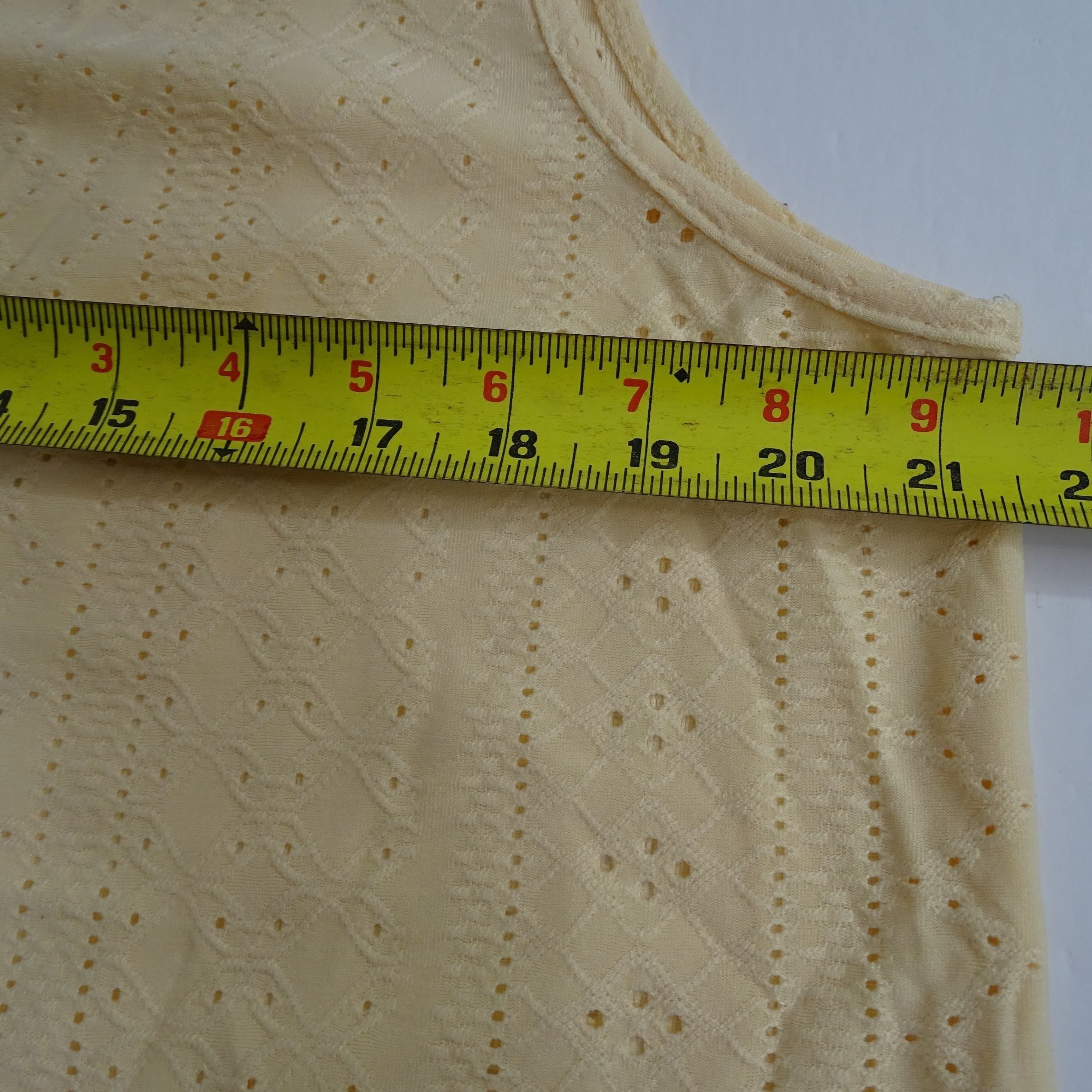 Other Yellow Sleeveless Eyelet Muscle Tank Top See Thru Size XL Size XL / US 12-14 / IT 48-50 - 7 Thumbnail
