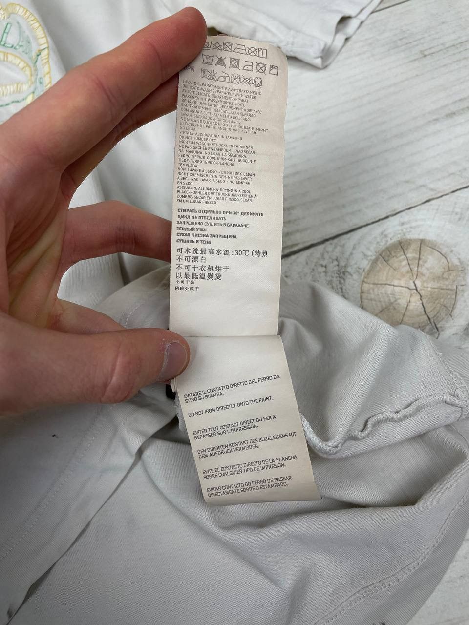 Stone Island Vintage Stone Island T Shirt Very Trashed Crezy Distressed Size US S / EU 44-46 / 1 - 16 Thumbnail