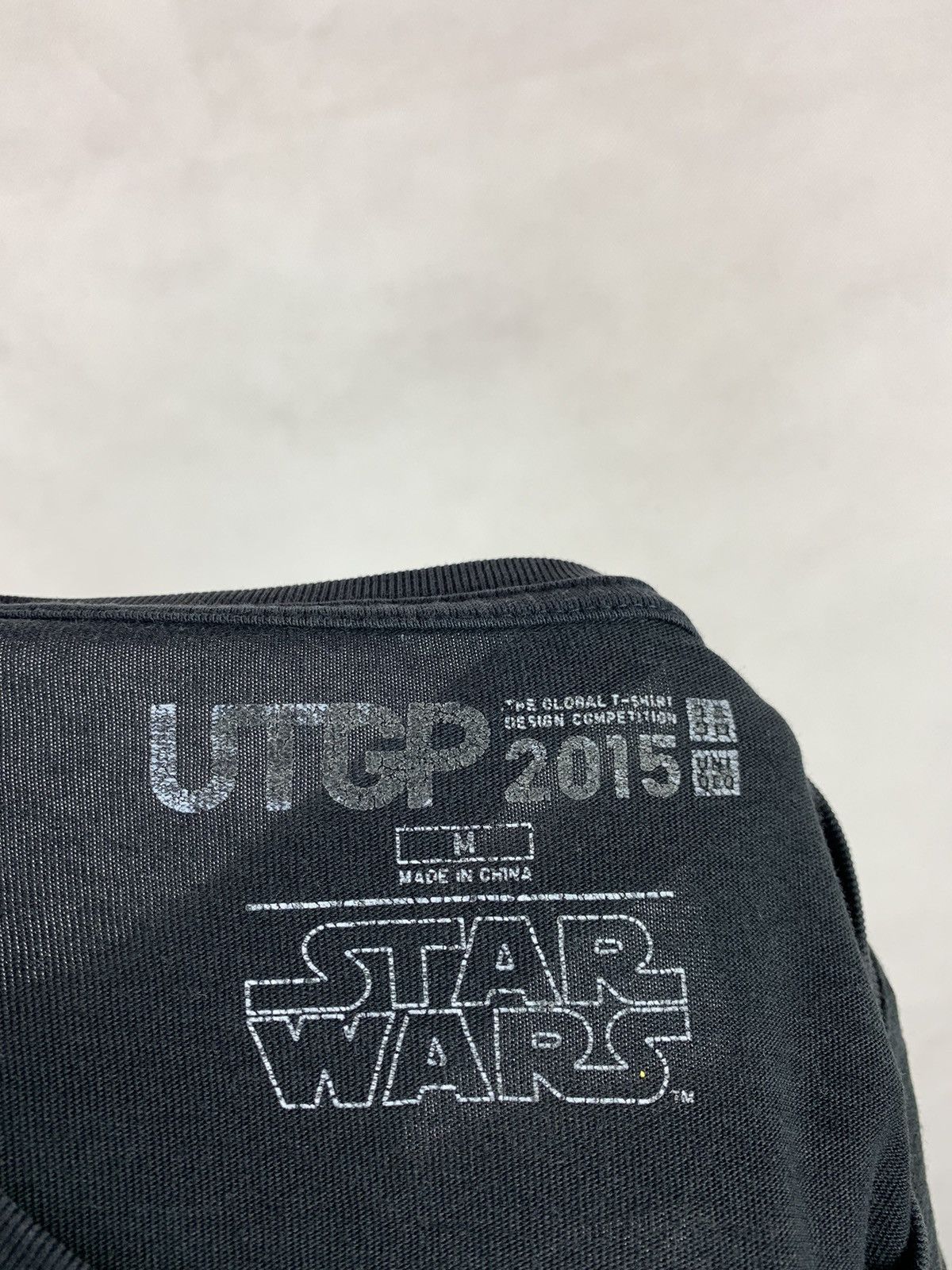 Star Wars Steals! Star Wars Uniqlo Movie Tee Japanese Brand Size US M / EU 48-50 / 2 - 7 Thumbnail