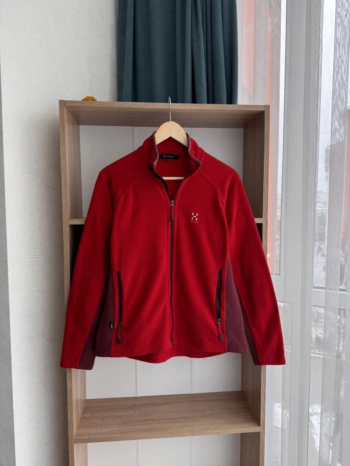 Haglofs × Vintage Vintage Haglofs Astro Scandinavian Red W’ Fleece Jacket Size L / US 10 / IT 46 - 4 Thumbnail