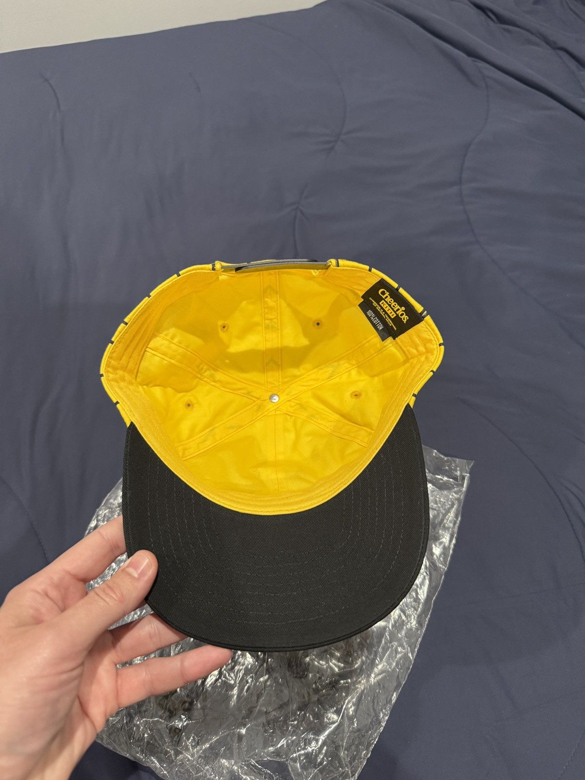Kith Kith x Cheerios Mens Beam Snapback Yellow Black Brand New Size ONE SIZE - 3 Thumbnail