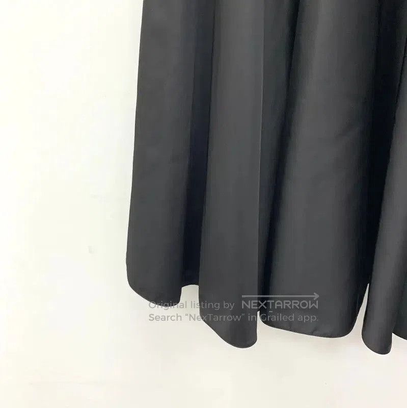 Prada Prada Black Women's Midi Skirt. Size 22" - 3 Thumbnail