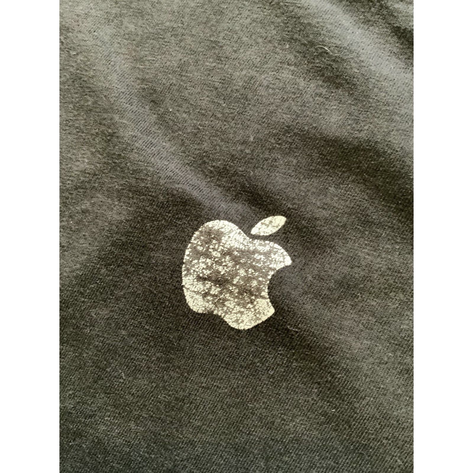Apple VINTAGE Devon & Jones Apple Technology Faded Black Crew S/S T-Shirt Sz. L Mens Black 48in Chest 30in Length Size US L / EU 52-54 / 3 - 5 Thumbnail
