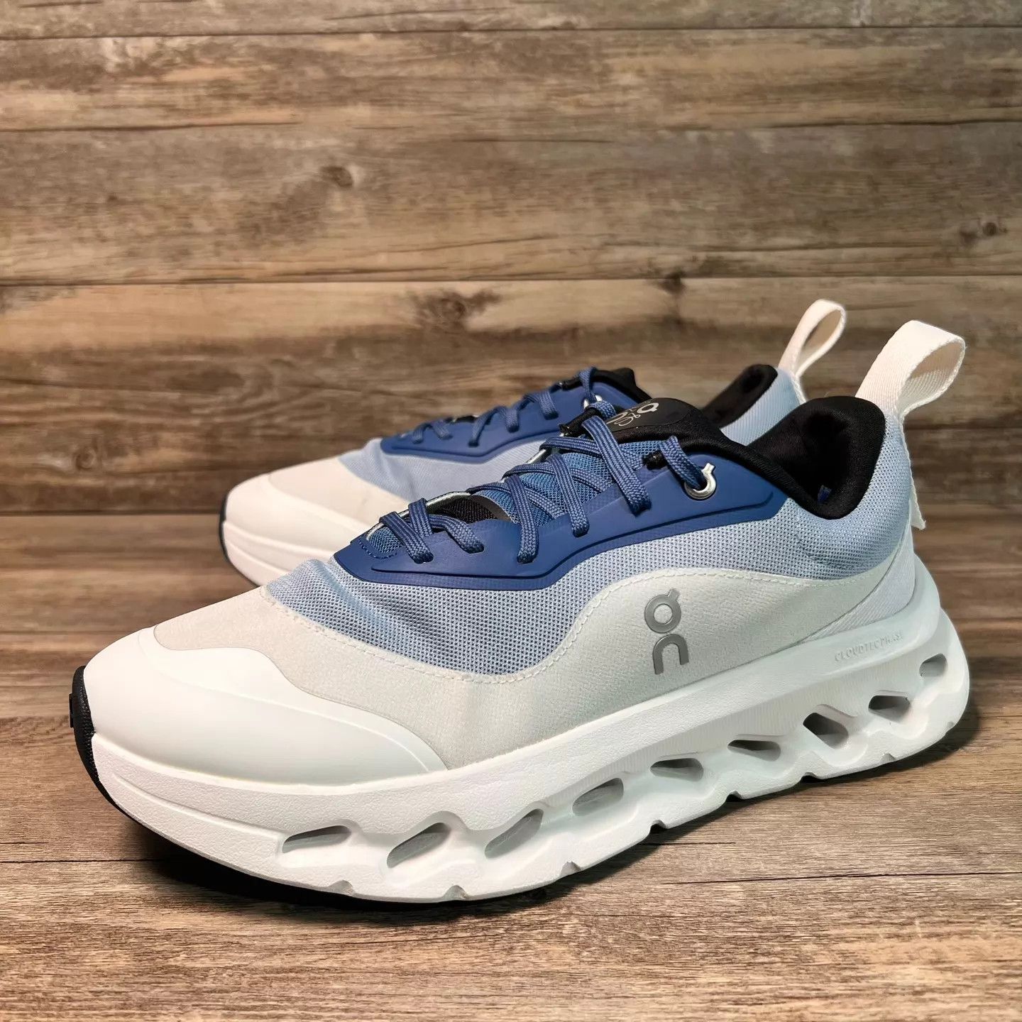 Loewe LOEWE x On Cloudtilt 95 New EUR43 Wht/Bl: RtHlInner,ShlTipB Size US 10 / EU 43 - 1 Thumbnail