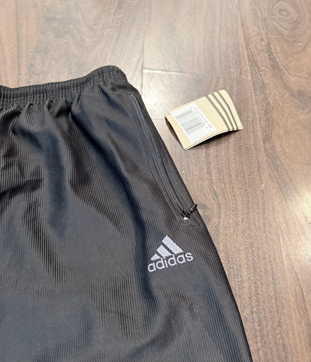 Adidas NEW TAGS! Throwback 90s Adidas Tag Baggy Black Track Pants Size US 38 / EU 54 - 2 Thumbnail