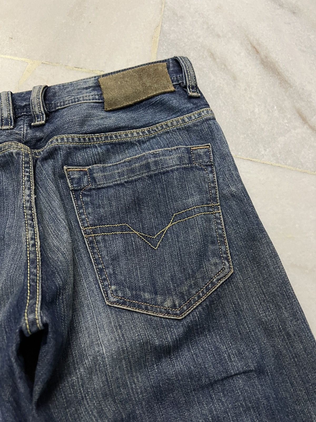 Diesel DIESEL INDUSTRY KAJO DISTRESSED JEANS Size US 30 / EU 46 - 18 Thumbnail