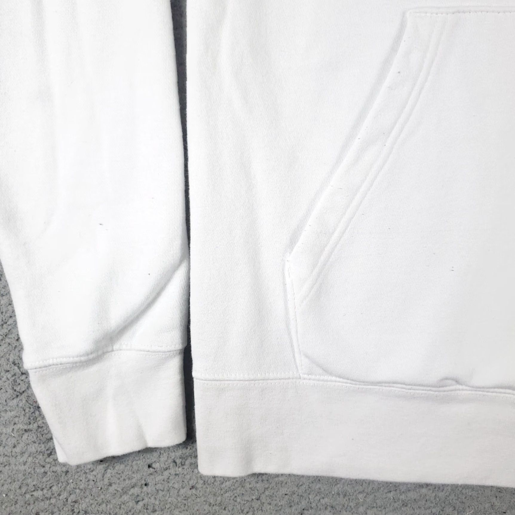 Champion VINTAGE Champion Pullover Hoodie Men Small White Casual Sweatshirt Fleece Logo Zipper Sports Size US S / EU 44-46 / 1 - 4 Thumbnail