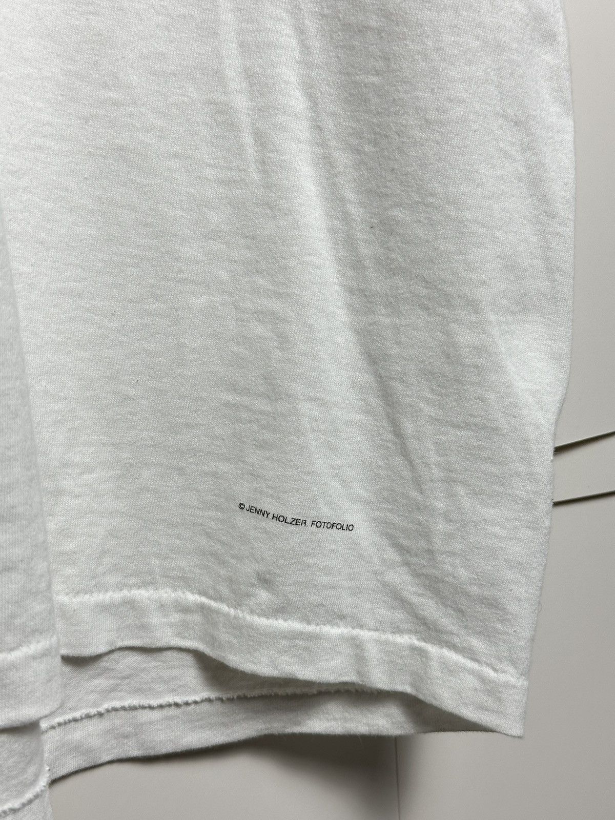 Vintage Vintage Jenny Holzer ‘Money Creates Taste’ Tee-Shirt XL Size US XL / EU 56 / 4 - 5 Thumbnail