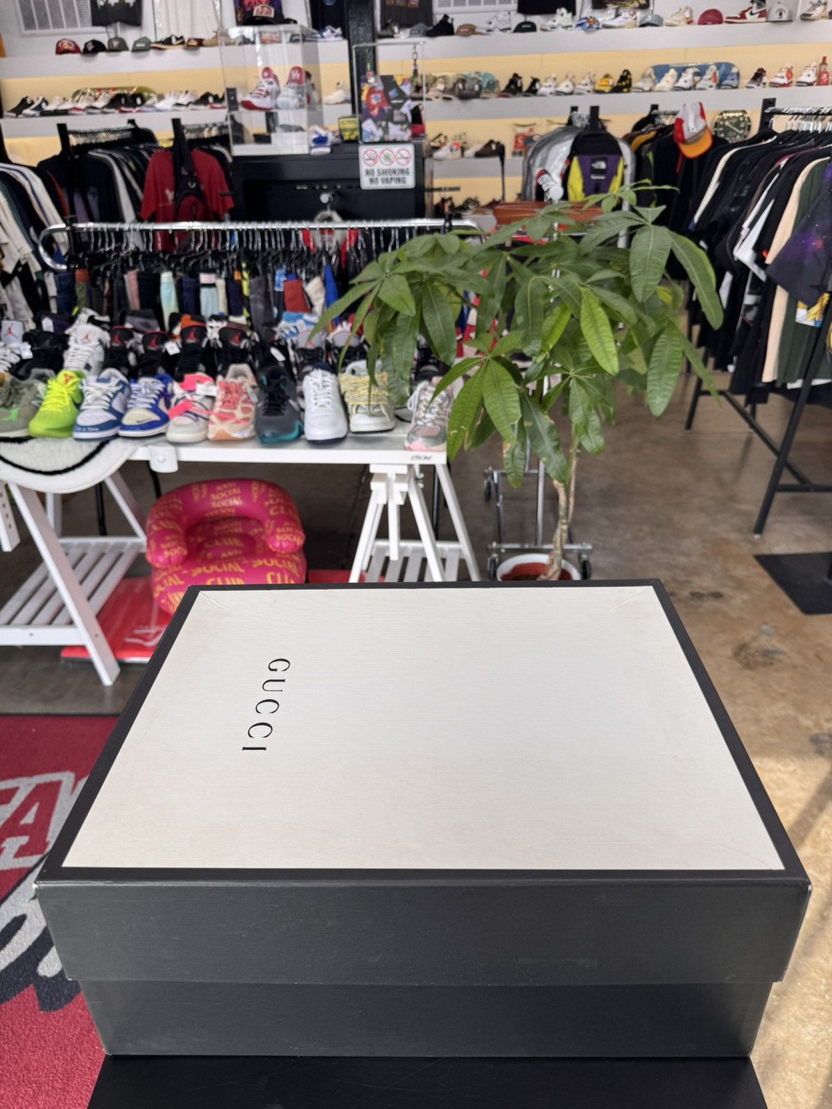 Gucci Gucci Flashtrek Green Blue Size 6.5 (2023) Size US 6.5 / EU 39-40 - 12 Thumbnail