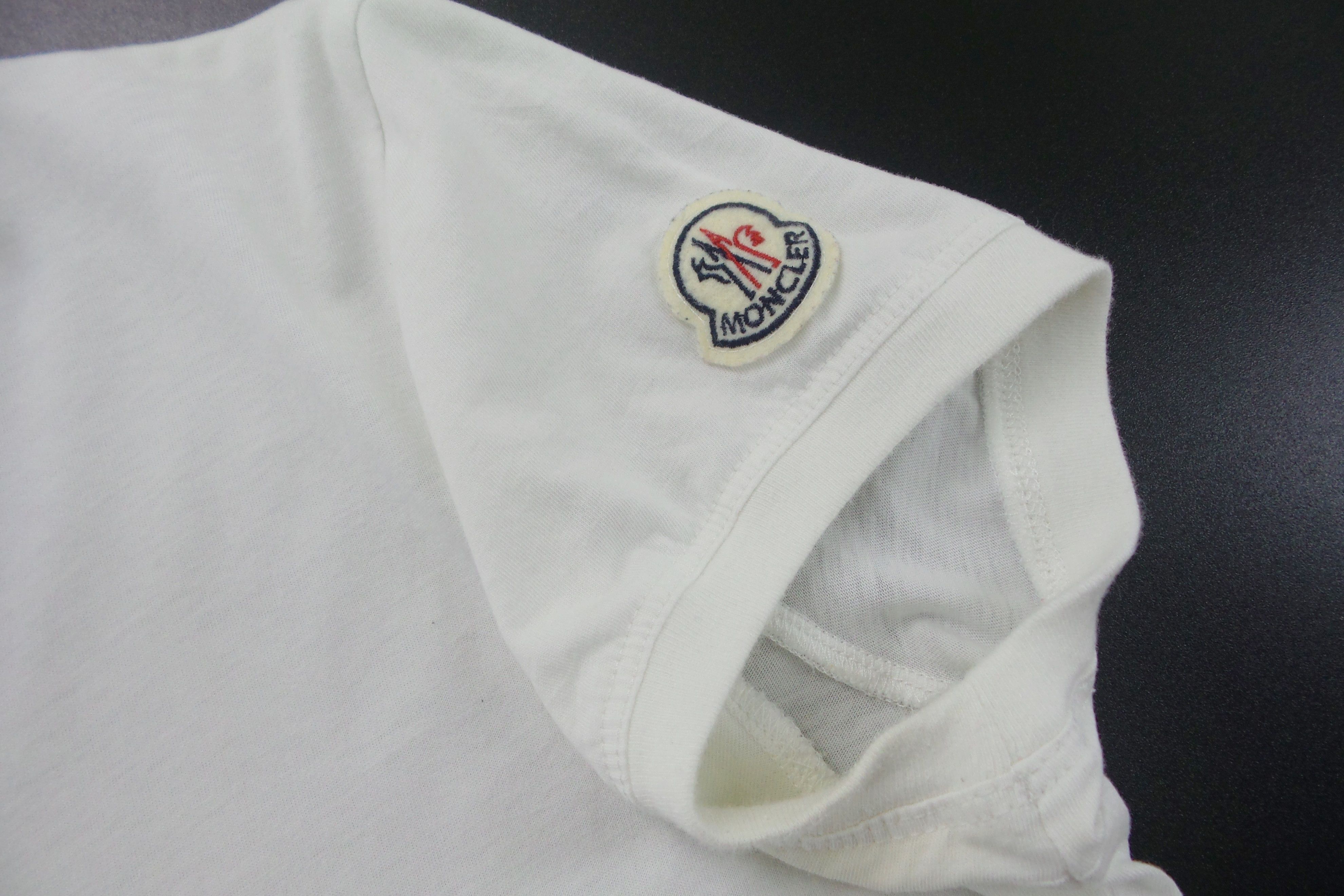 Moncler Moncler 'Rooster' Maglia T-shirts Size S / US 4 / IT 40 - 13 Thumbnail