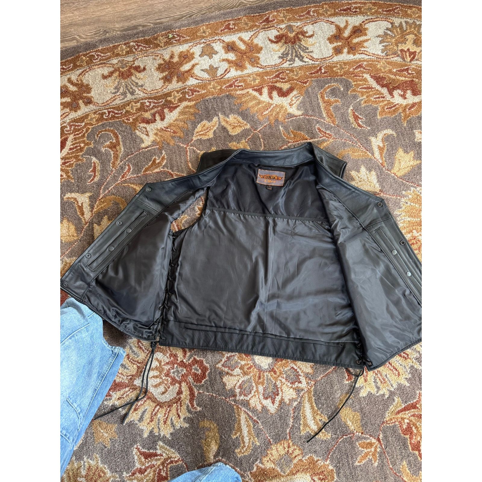 Other UNIK Premium leather motorcycle vest snap-front side laces Size US XL / EU 56 / 4 - 5 Thumbnail