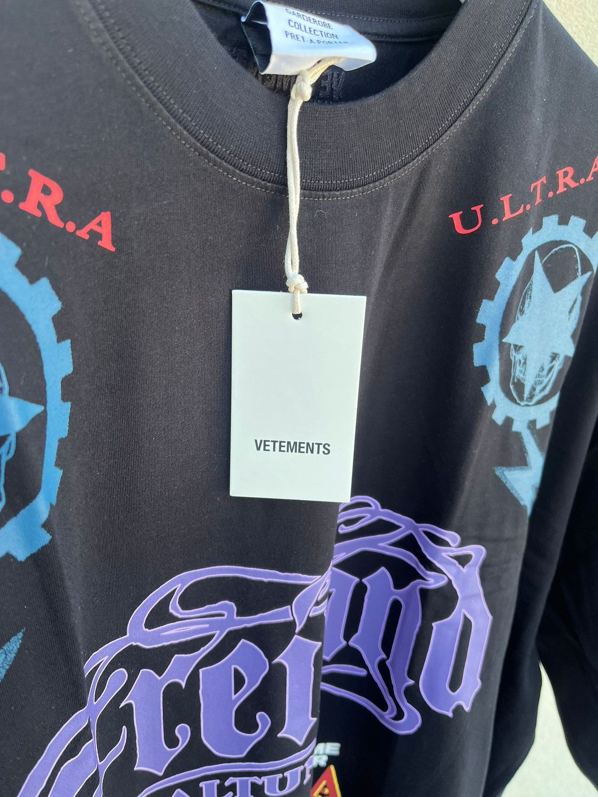 Vetements Maybe Mental T-Shirt in Black Size US XL / EU 56 / 4 - 15 Thumbnail