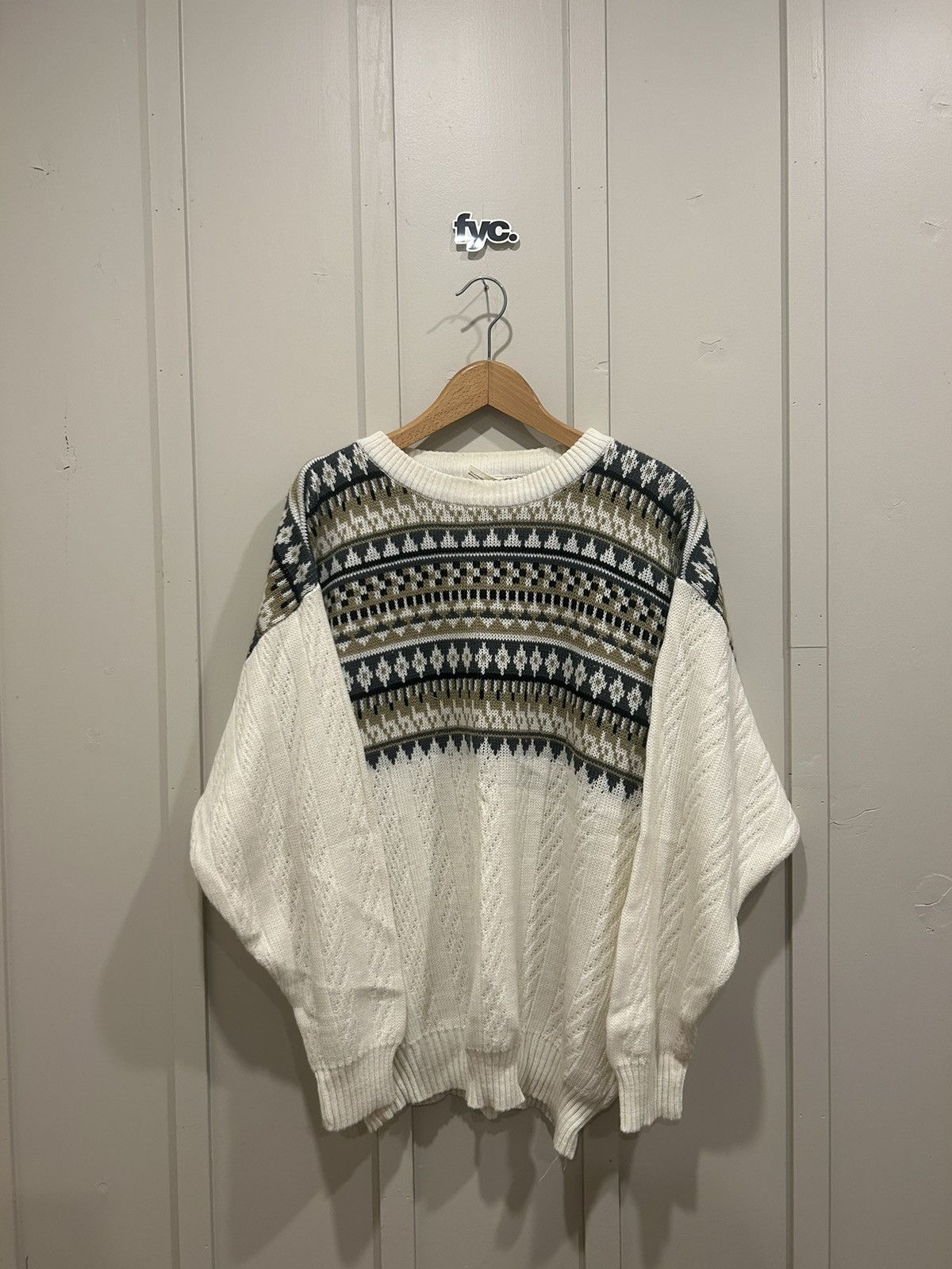 Vintage Vintage 90s Coogi Style Fine Line 3D Knit Sweater Size US L / EU 52-54 / 3 - 1 Thumbnail