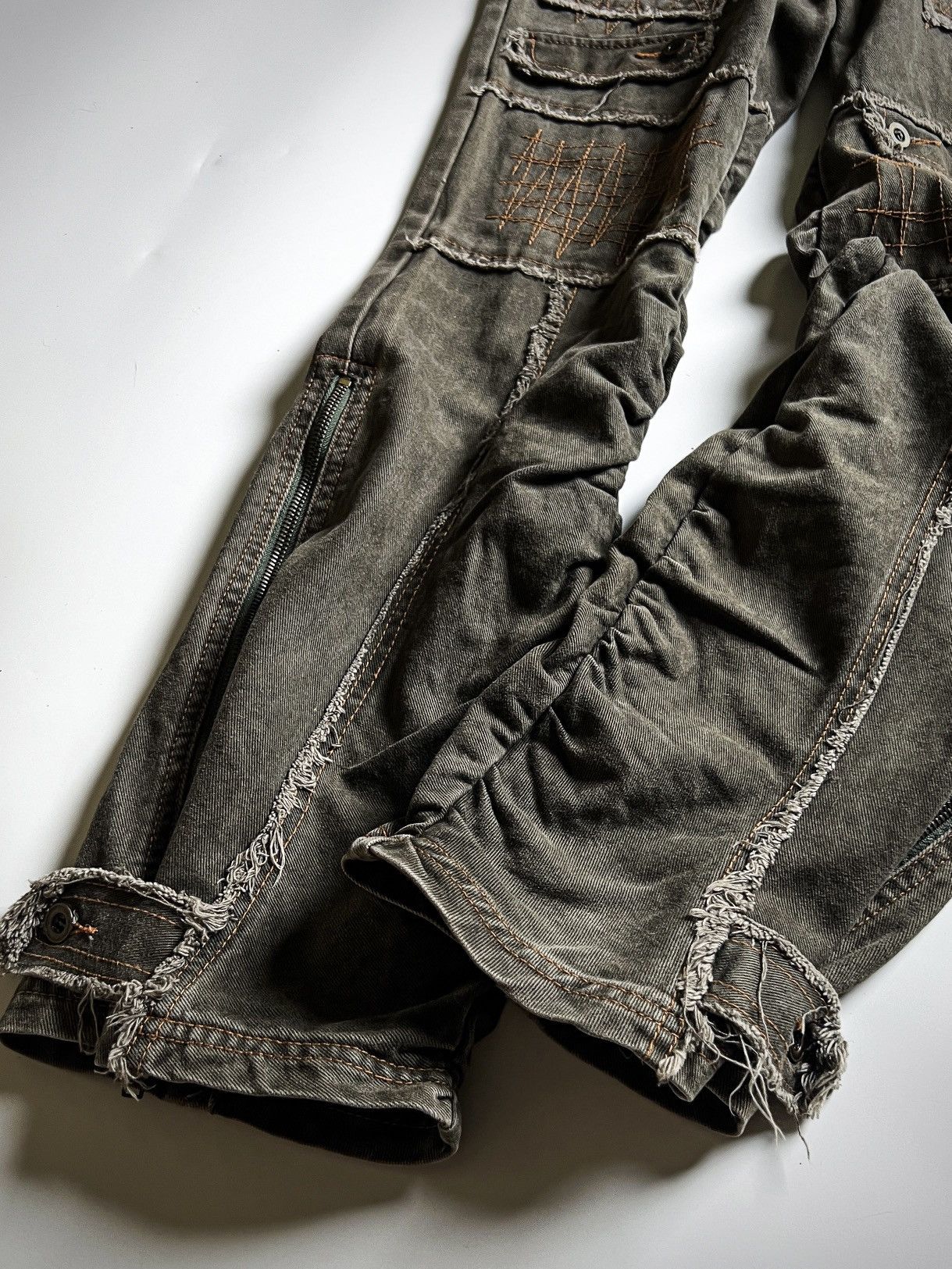 Japanese Brand Algonquins Visual Kei Mohawk Skeleton Distressed Flare Jeans Size US 31 - 10 Thumbnail