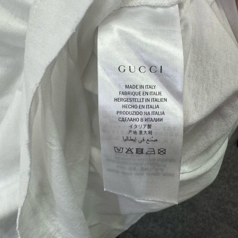 Gucci Gucci Short sleeves with belt 2504-Nextarrow Size US M / EU 48-50 / 2 - 4 Thumbnail